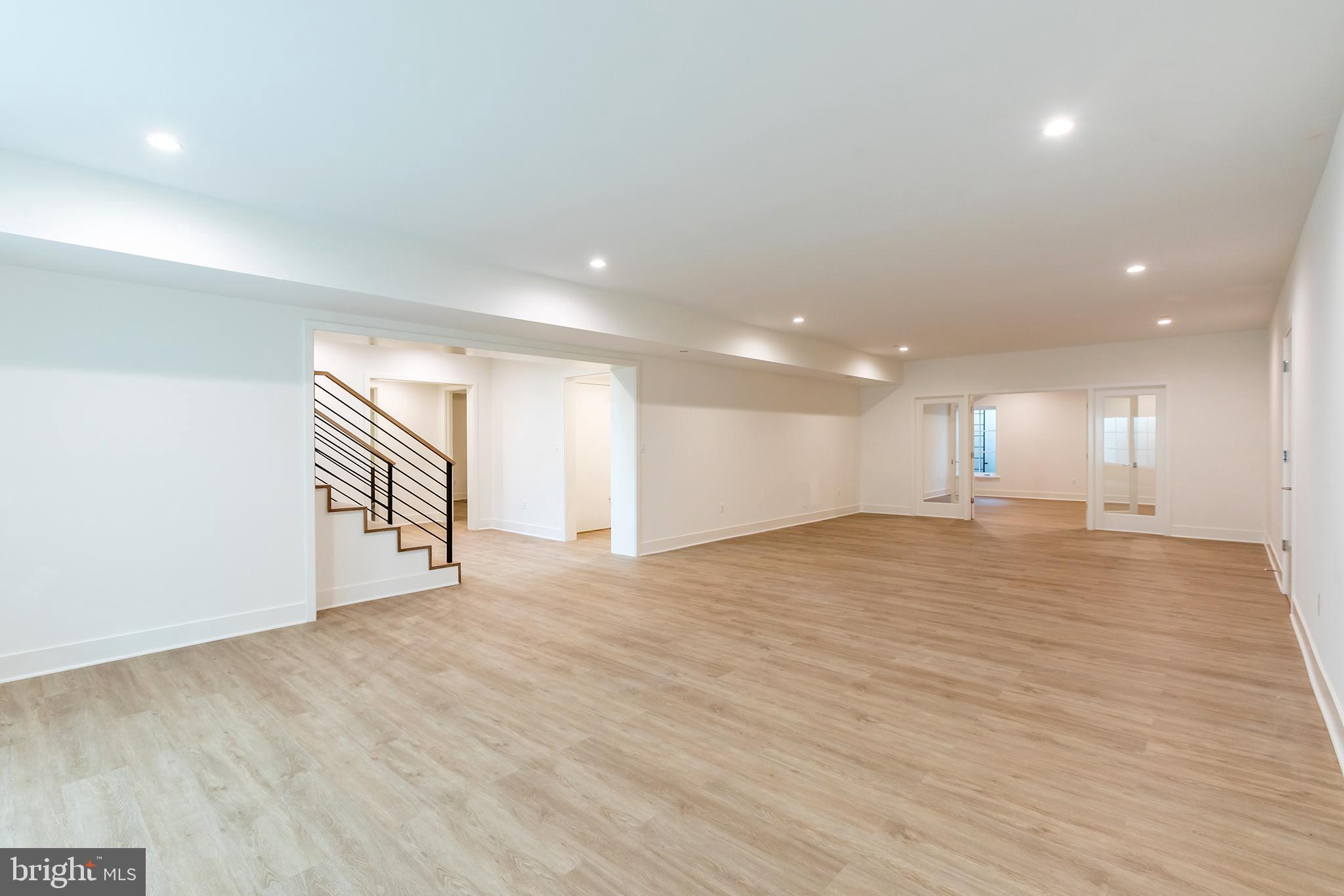 CHEVY CHASE TERRACE - Residential