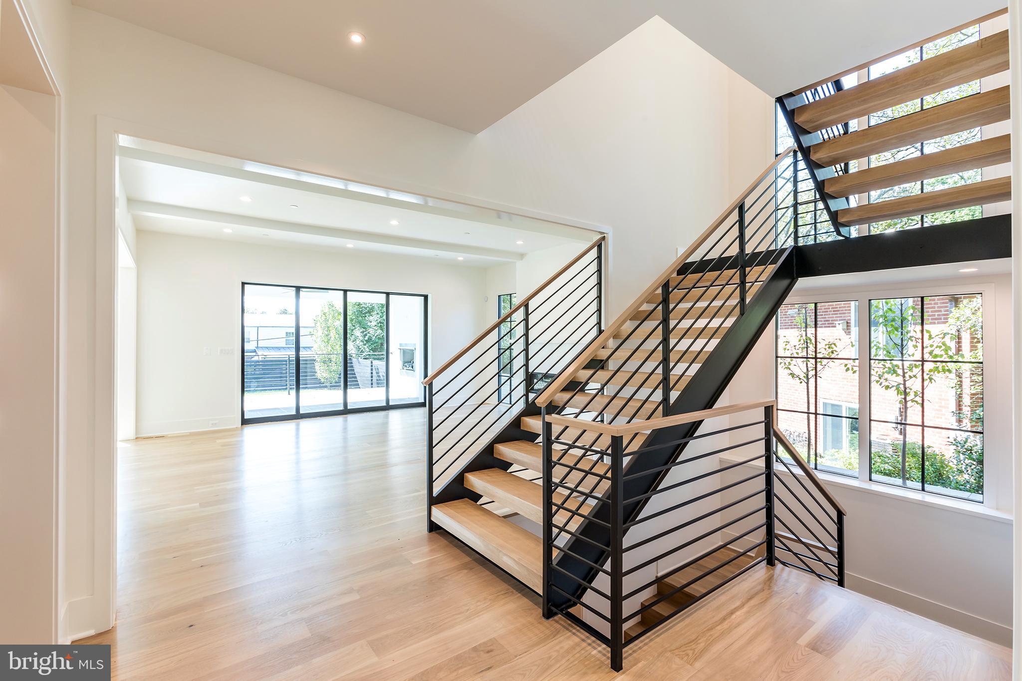 CHEVY CHASE TERRACE - Residential