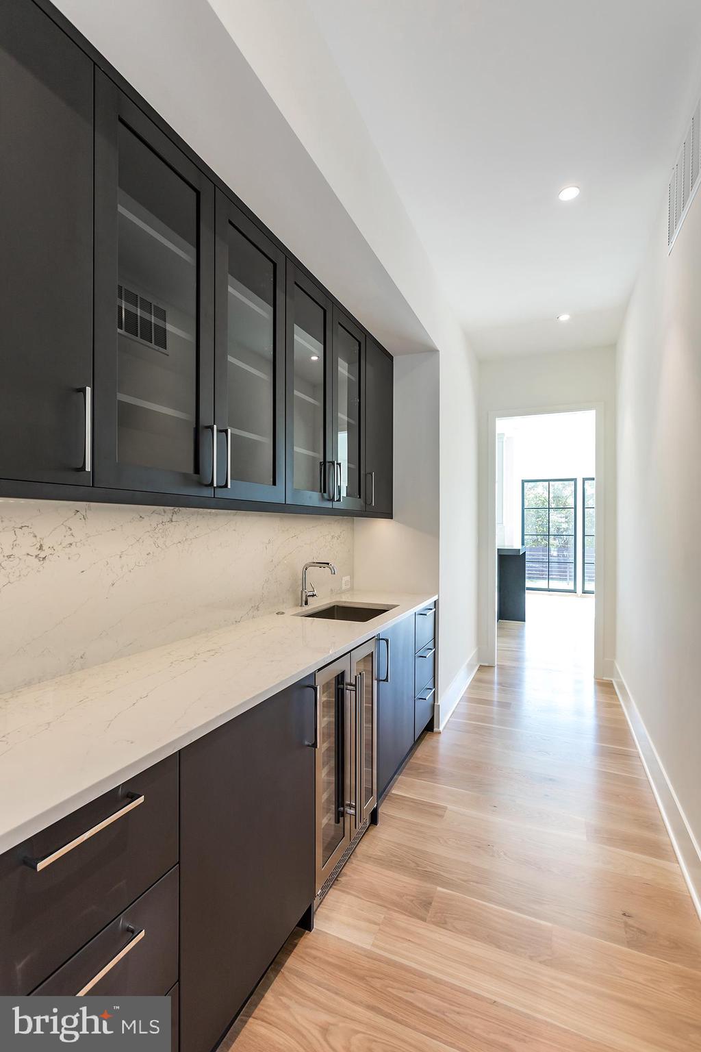 CHEVY CHASE TERRACE - Residential