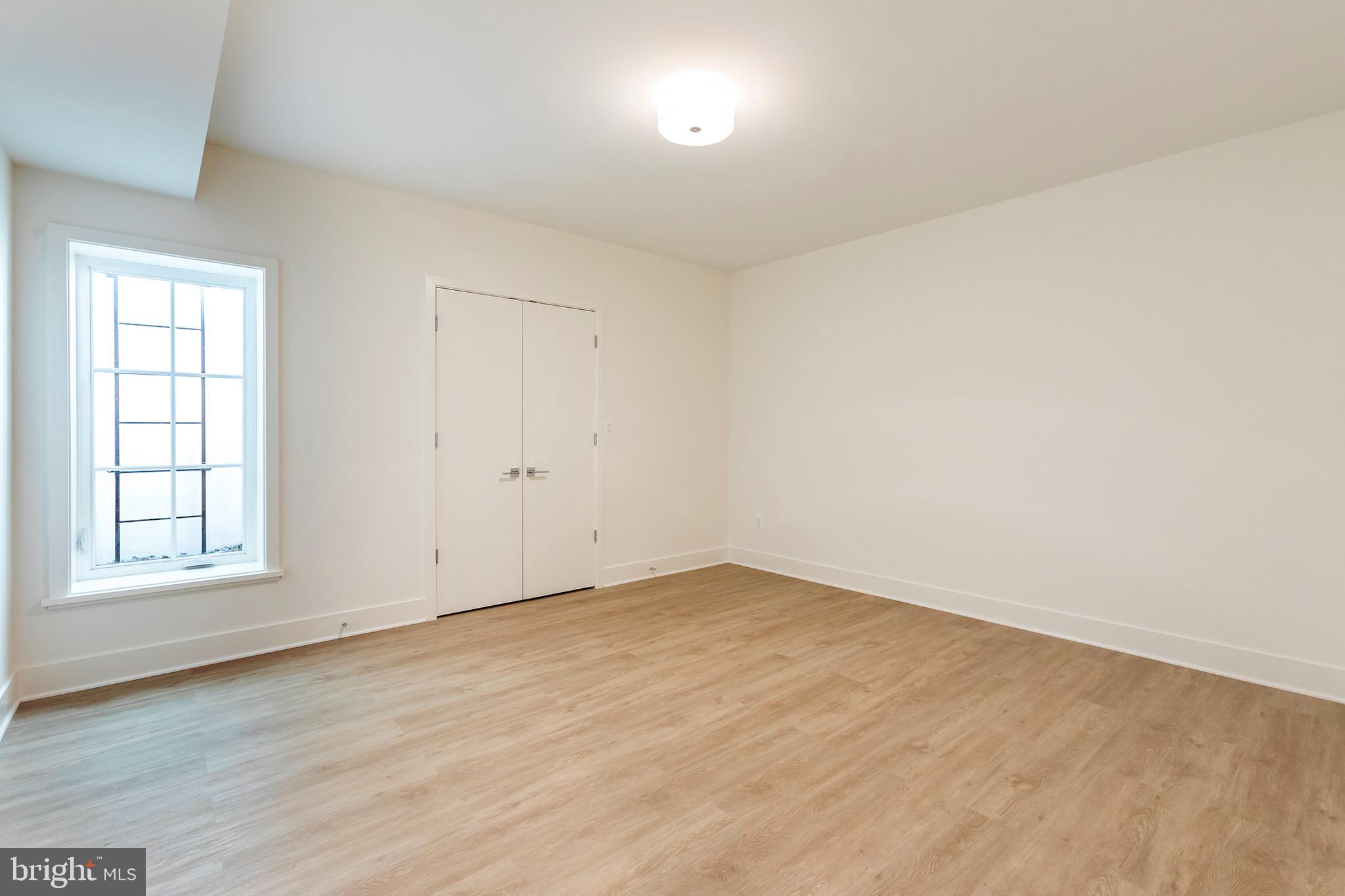 CHEVY CHASE TERRACE - Residential