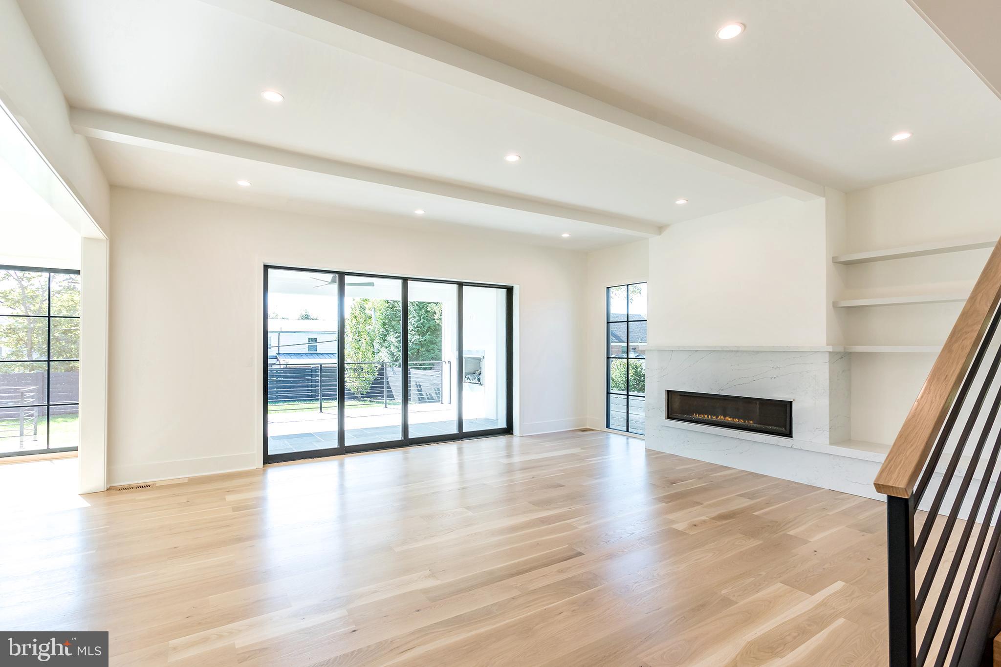 CHEVY CHASE TERRACE - Residential