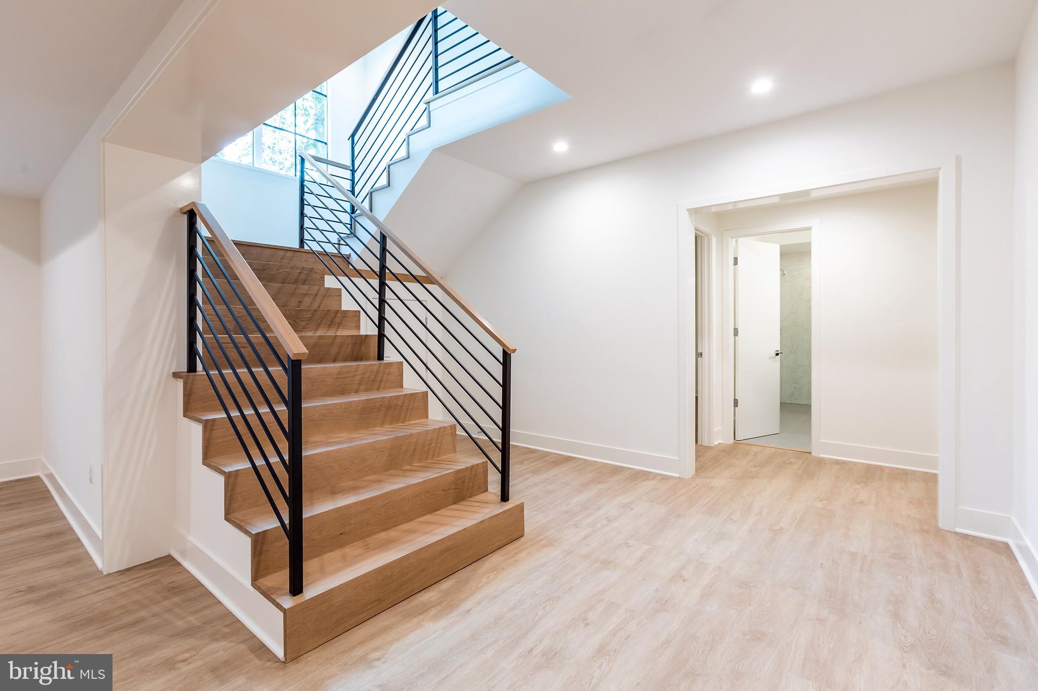 CHEVY CHASE TERRACE - Residential