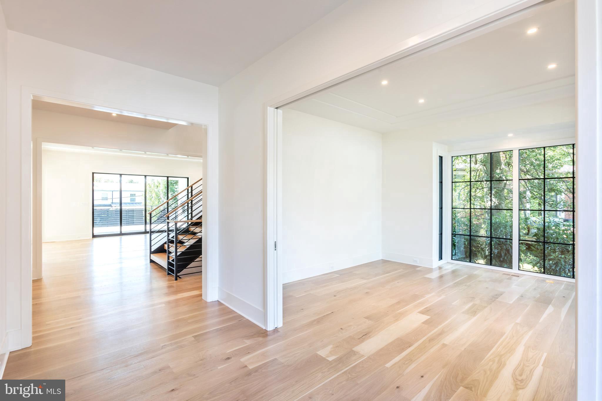 CHEVY CHASE TERRACE - Residential