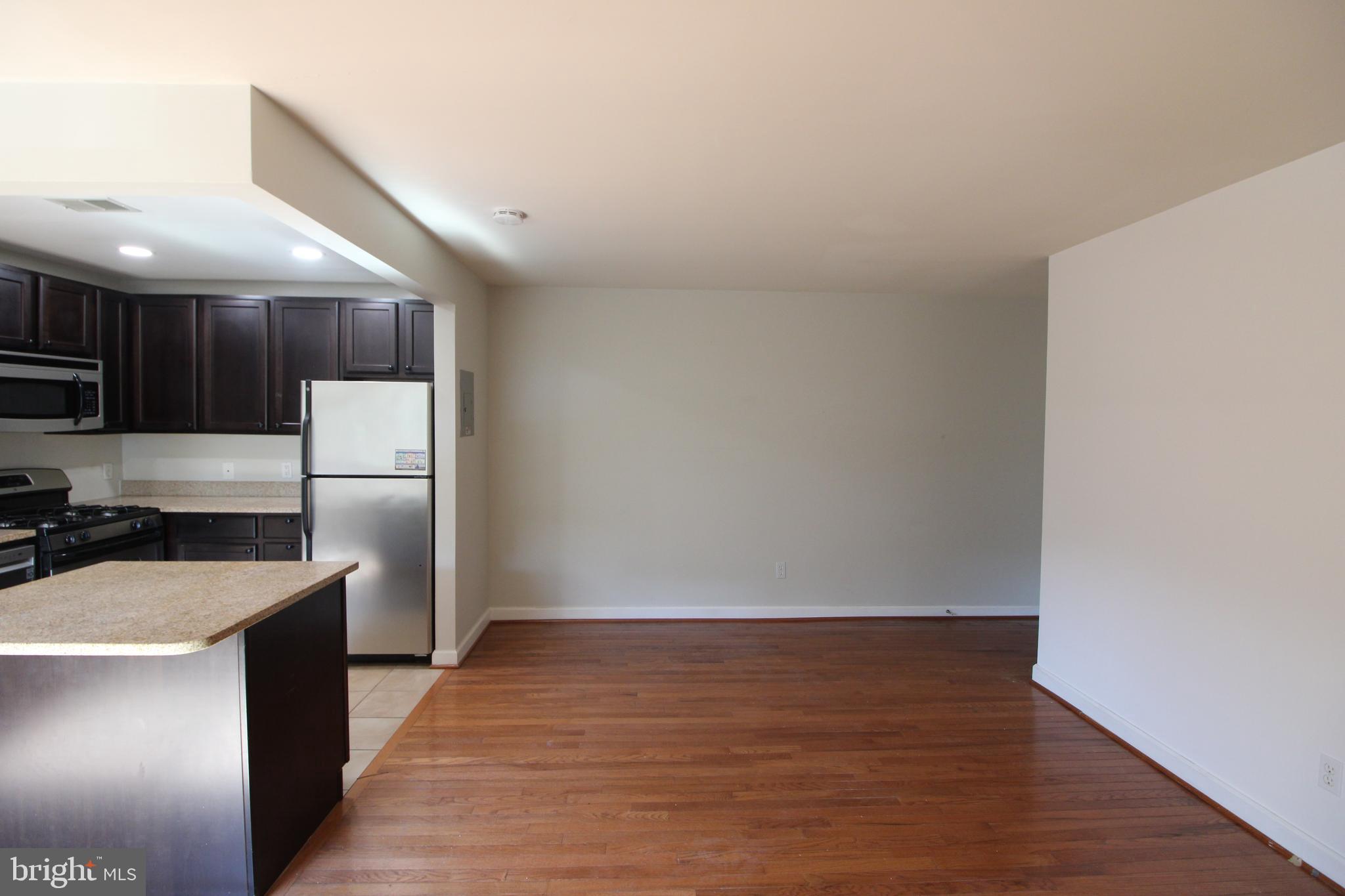 1221 N QUINN STREET 12