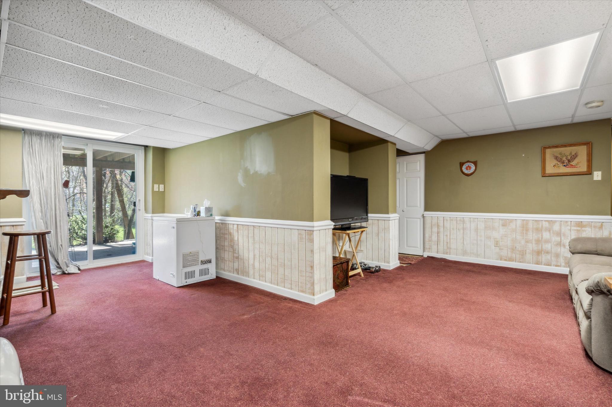 VICTORIA CROSSING - Residential