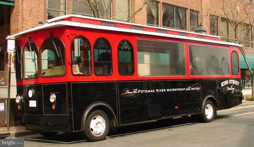 THE ROYALTON - Residential Lease