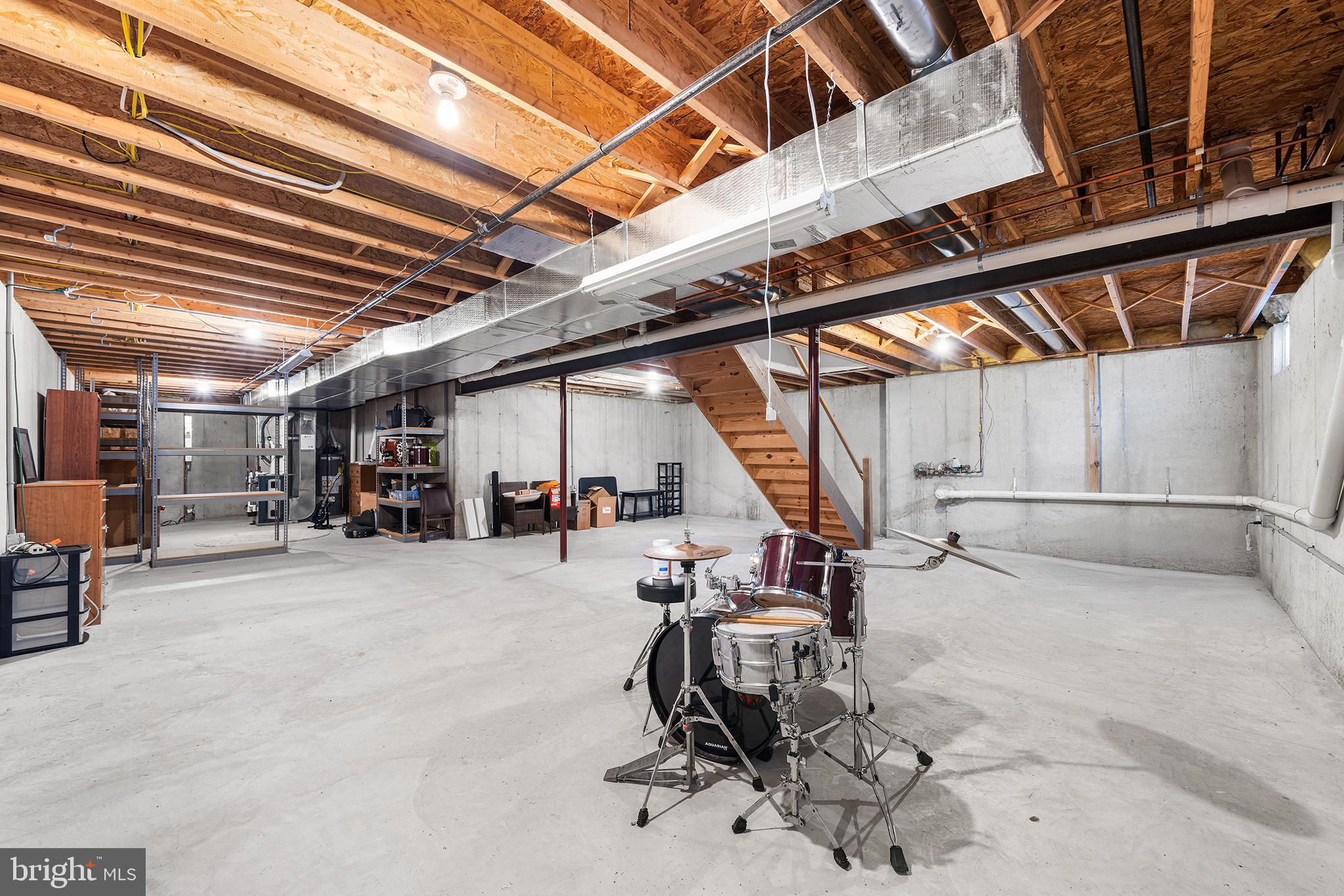 RIVERS POINTE - Residential Lease