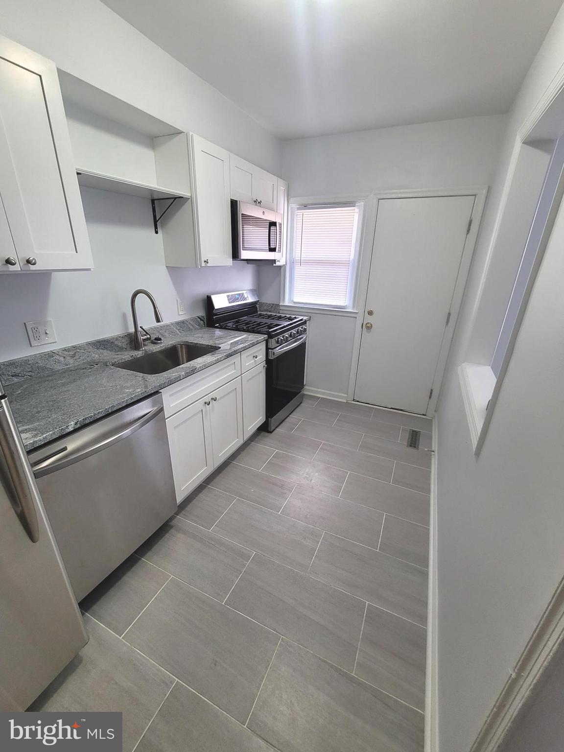 NORTHWOOD - Residential Lease