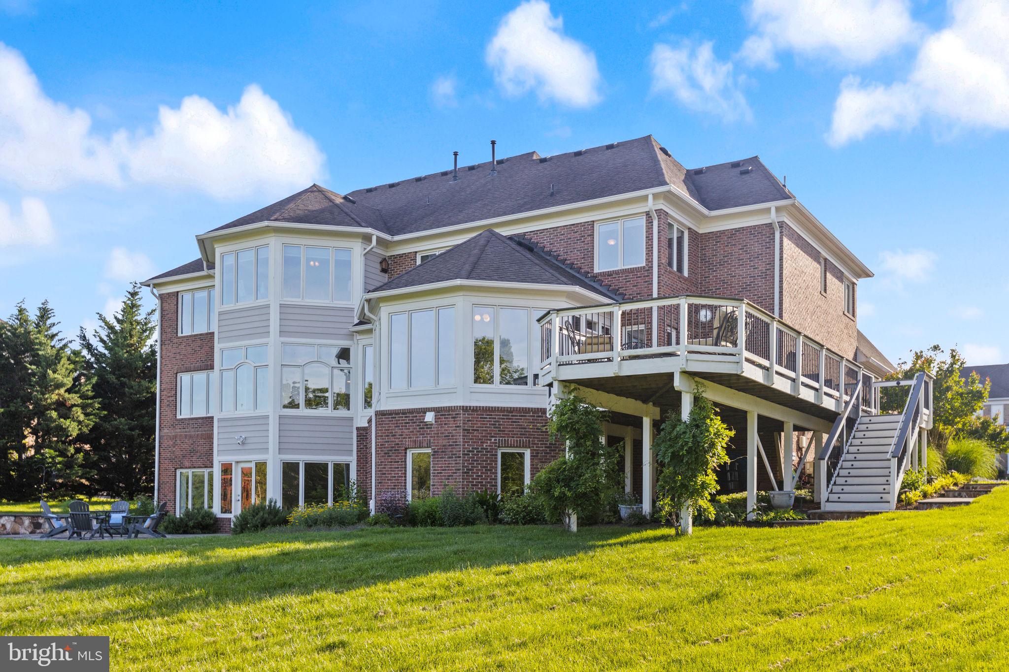 ASHBURN FARM - Residential