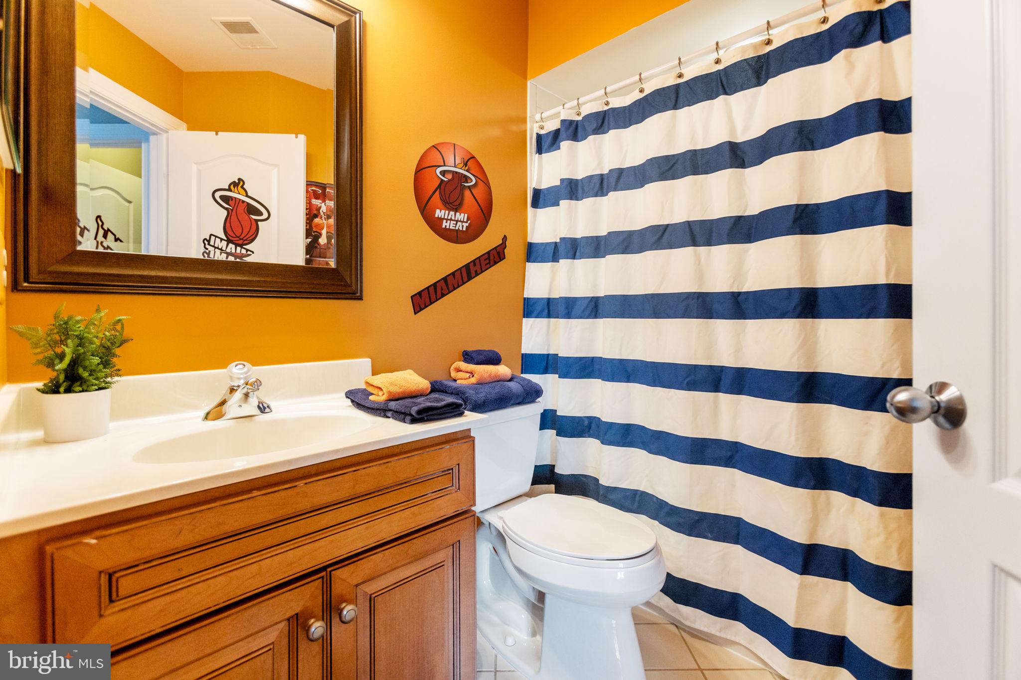 ASHBURN FARM - Residential