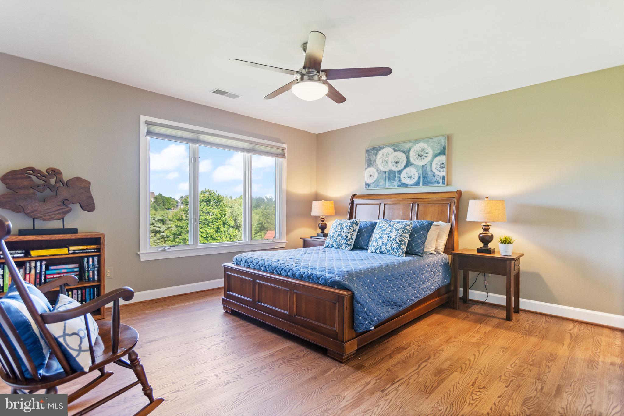 ASHBURN FARM - Residential