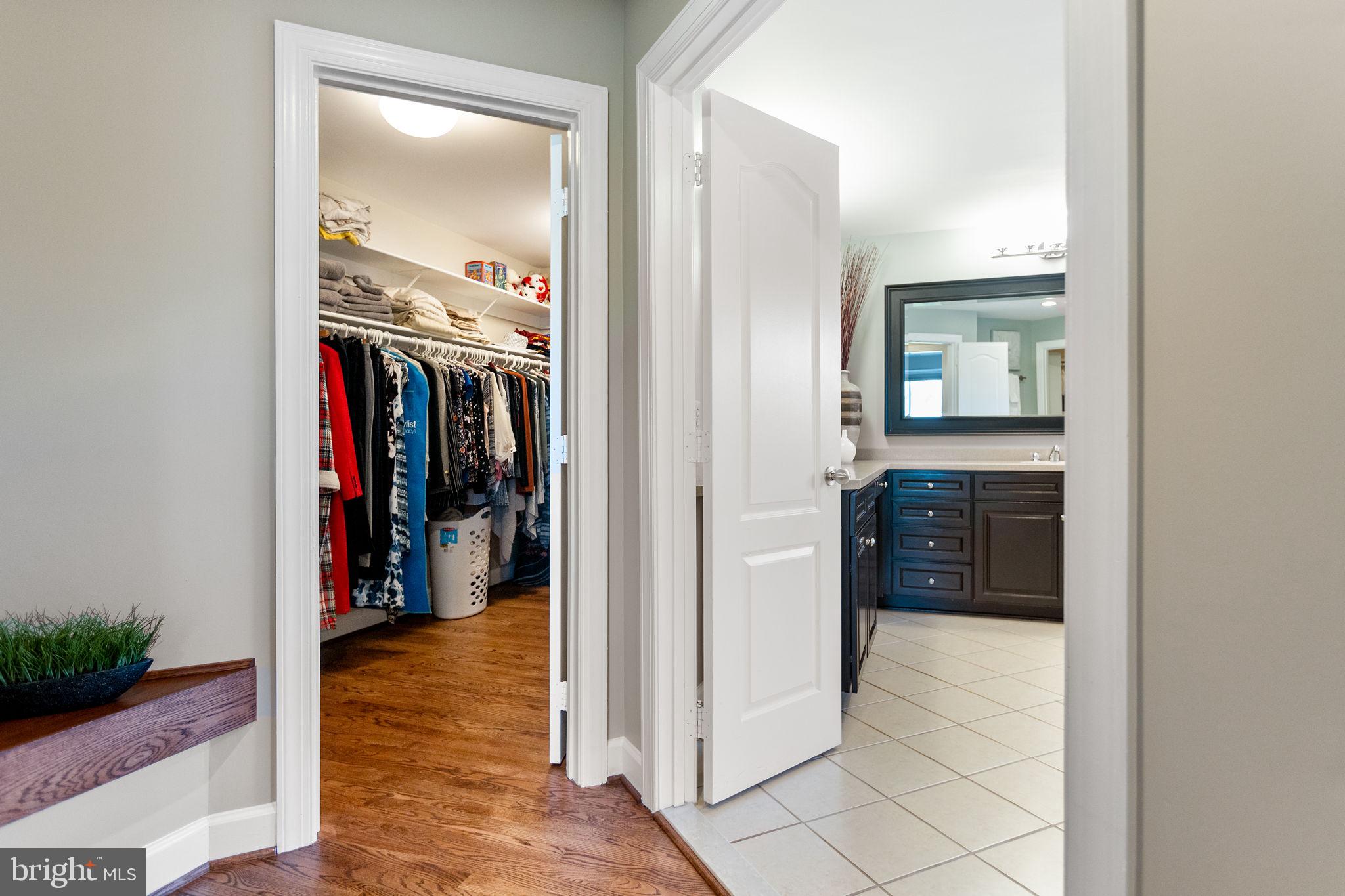 ASHBURN FARM - Residential