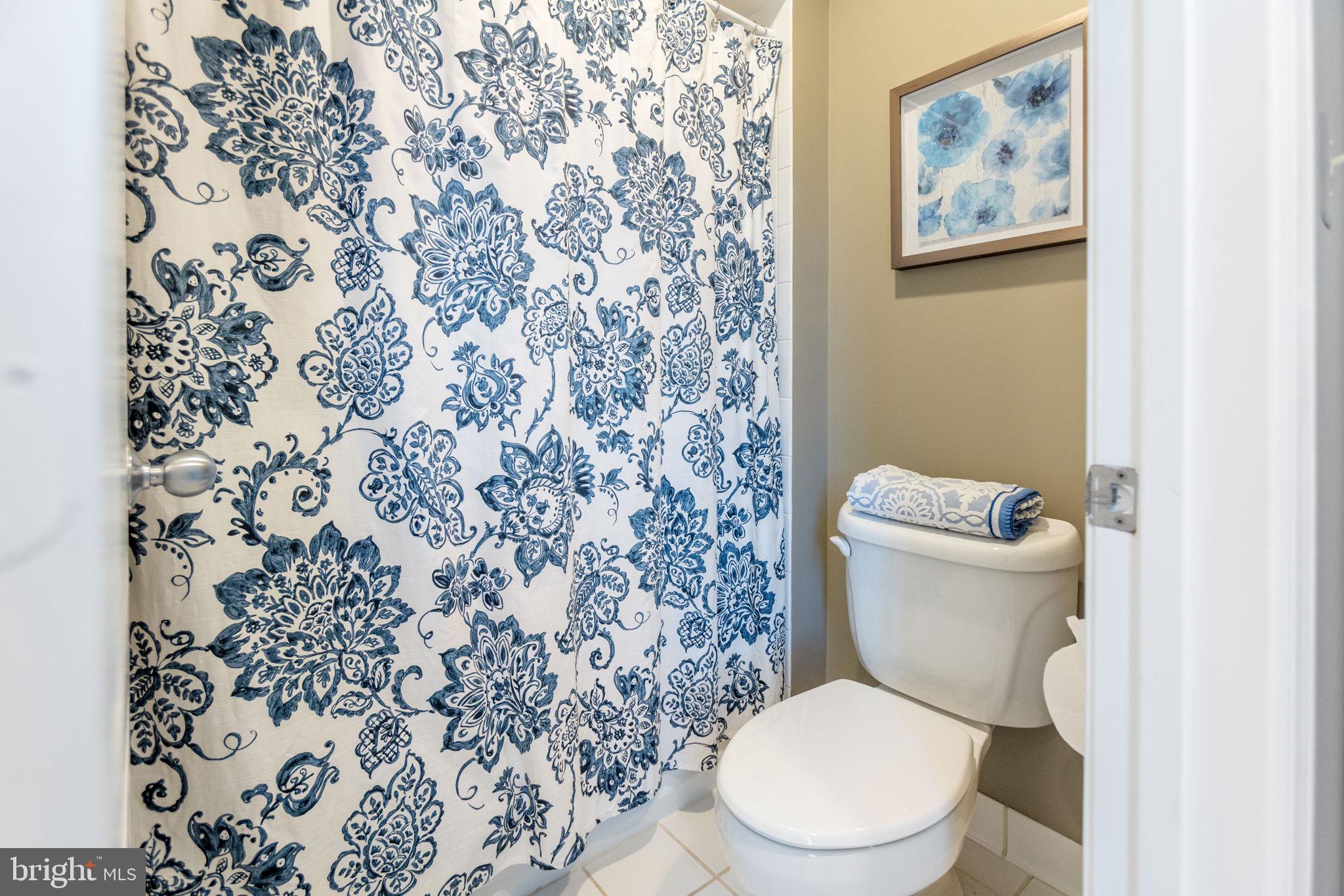 ASHBURN FARM - Residential