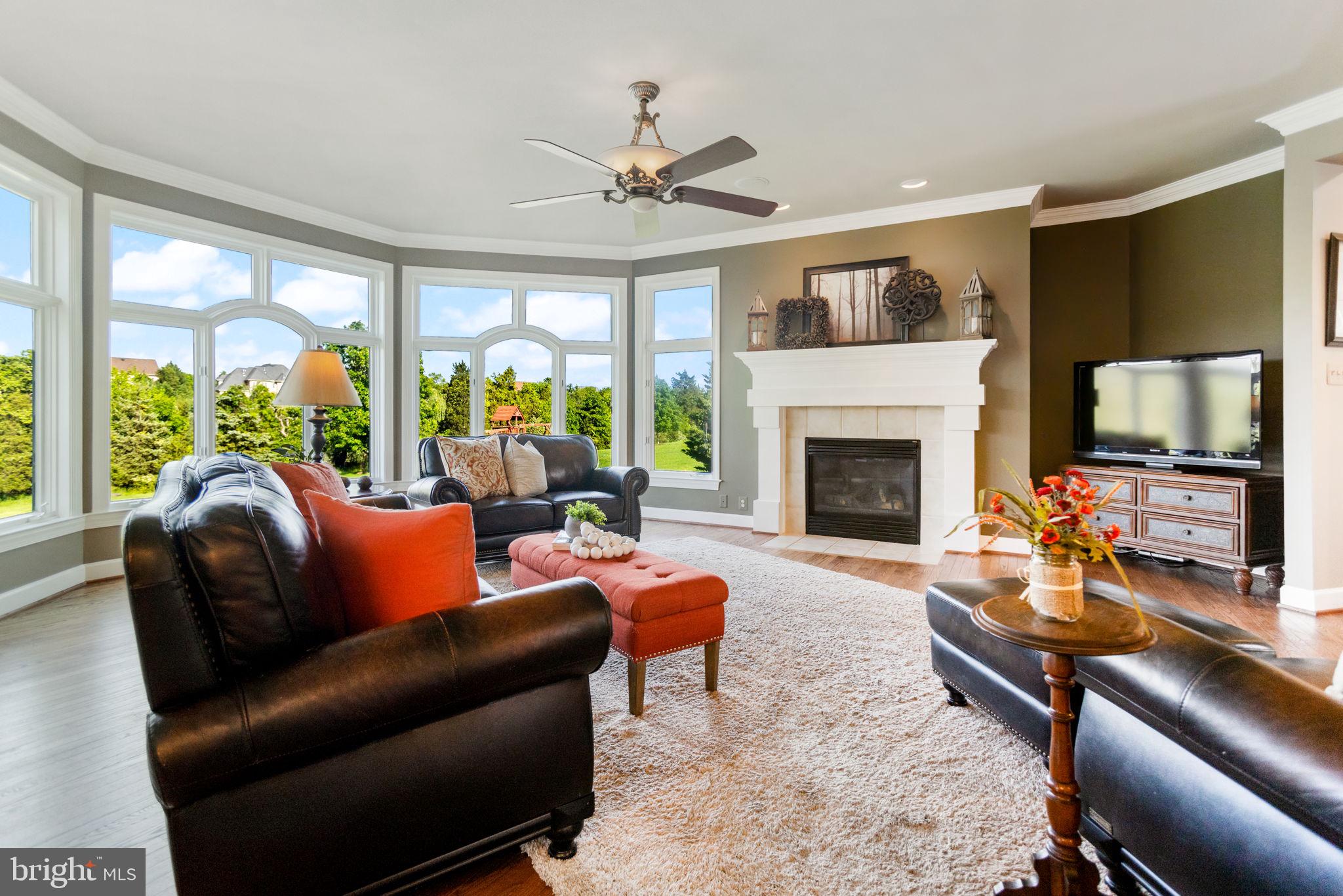 ASHBURN FARM - Residential