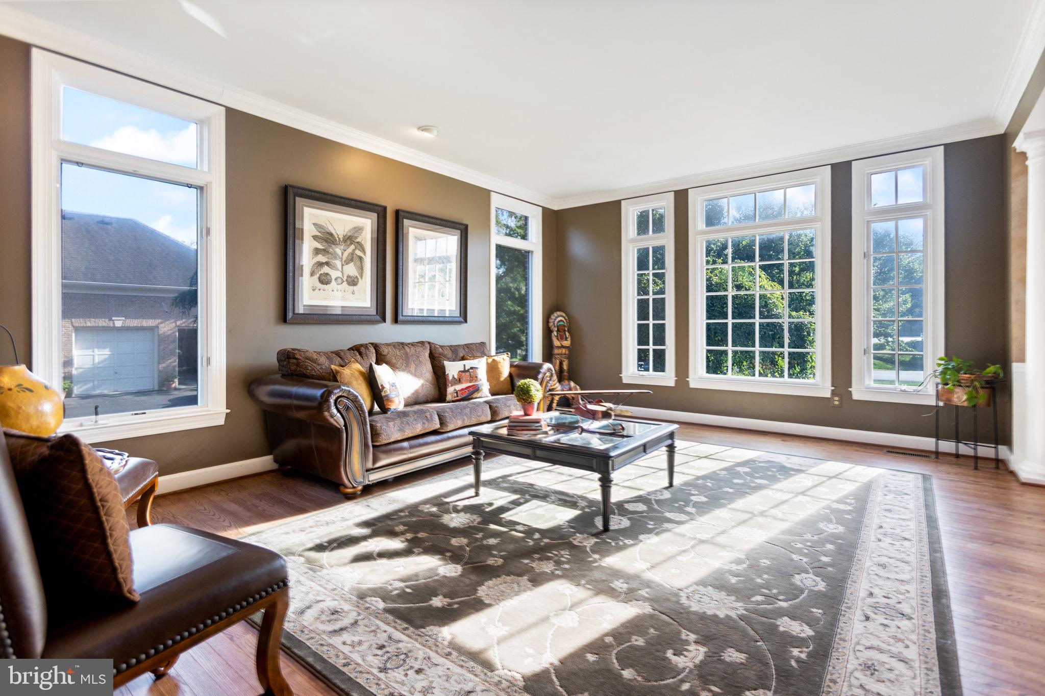 ASHBURN FARM - Residential