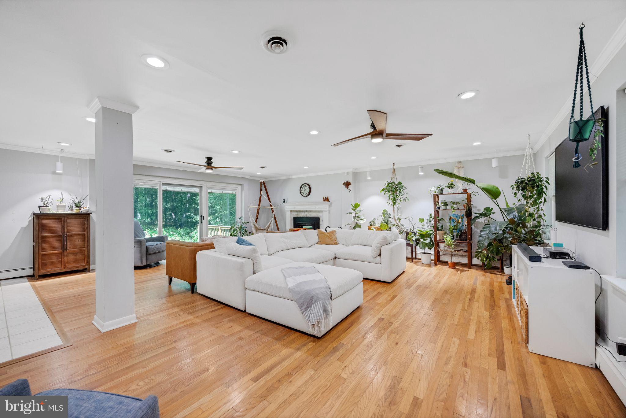 17 SHAMROCK HILL LANE