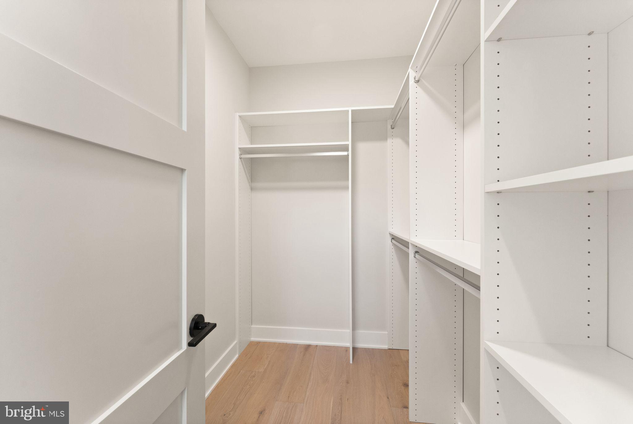 EL NIDO ESTATES - Residential