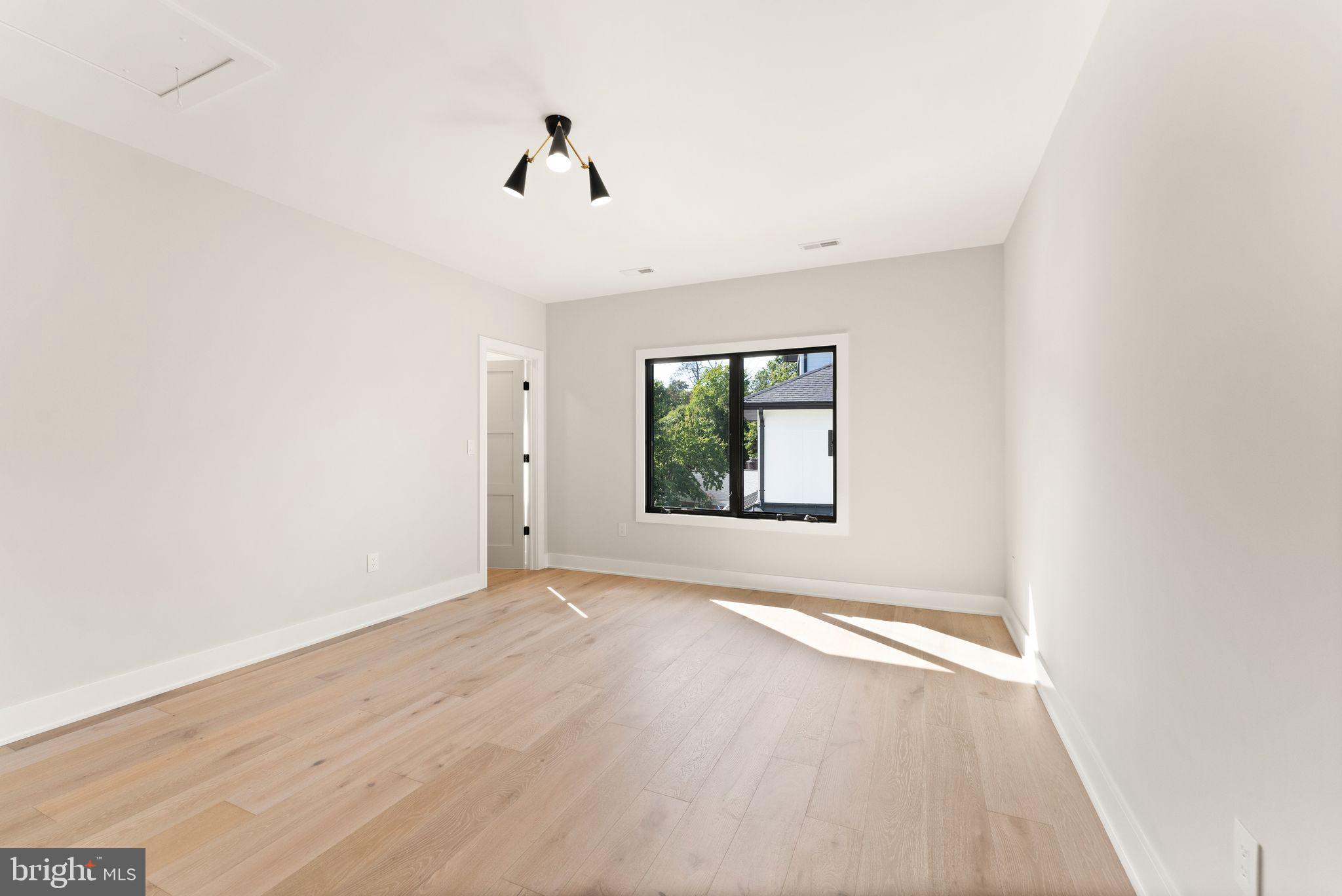 EL NIDO ESTATES - Residential