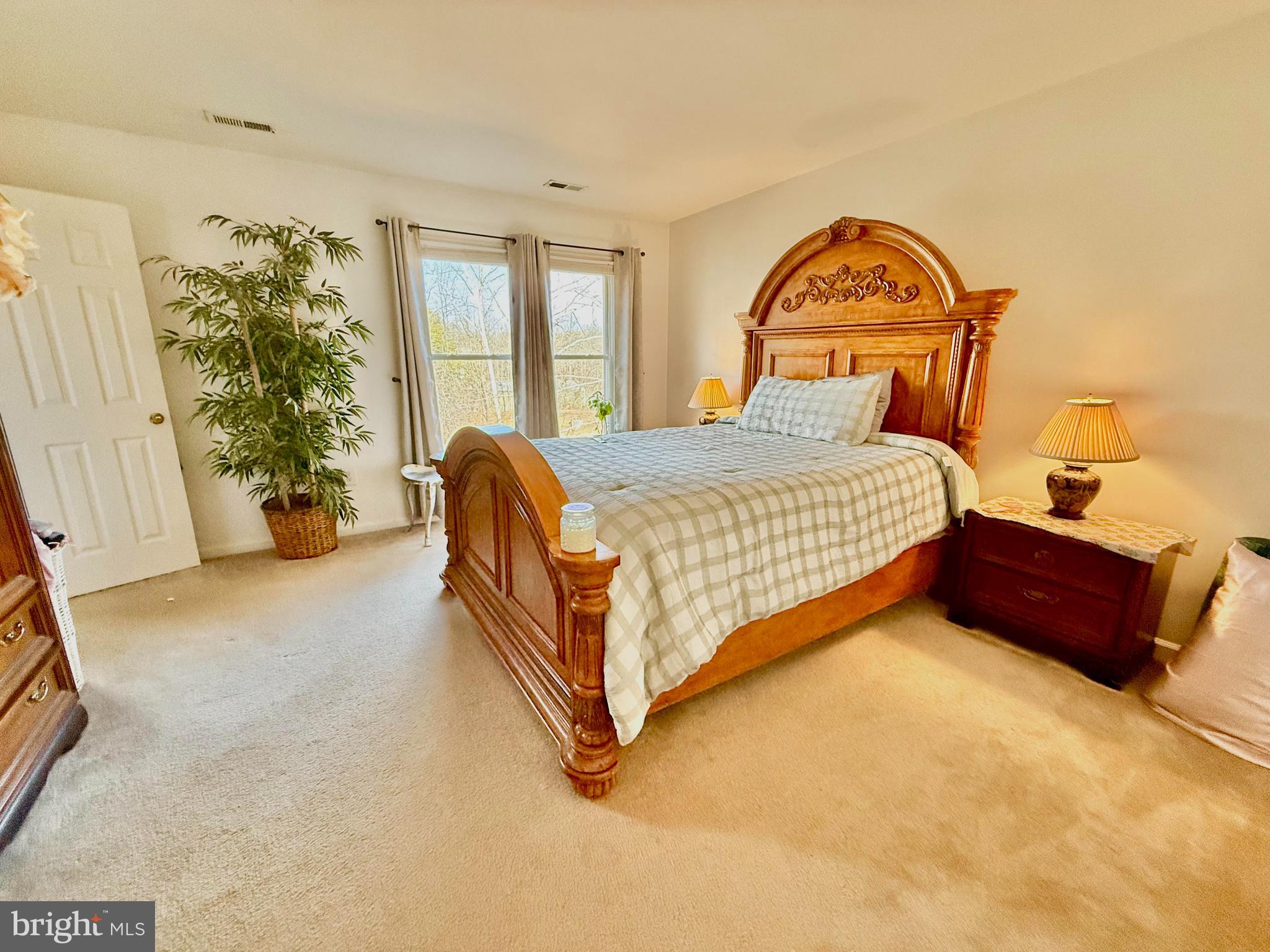 TOWNES OF ASHLEIGH - Residential