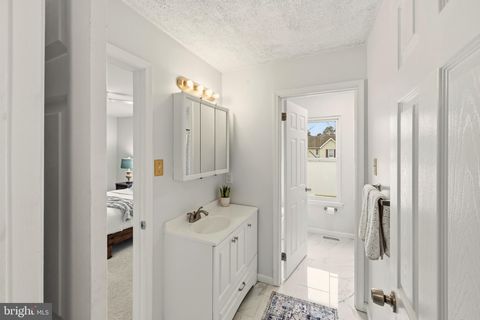 Tiny photo for 6171 Robin Drive, MAYS LANDING, NJ 08330 (MLS # NJAC2023250)