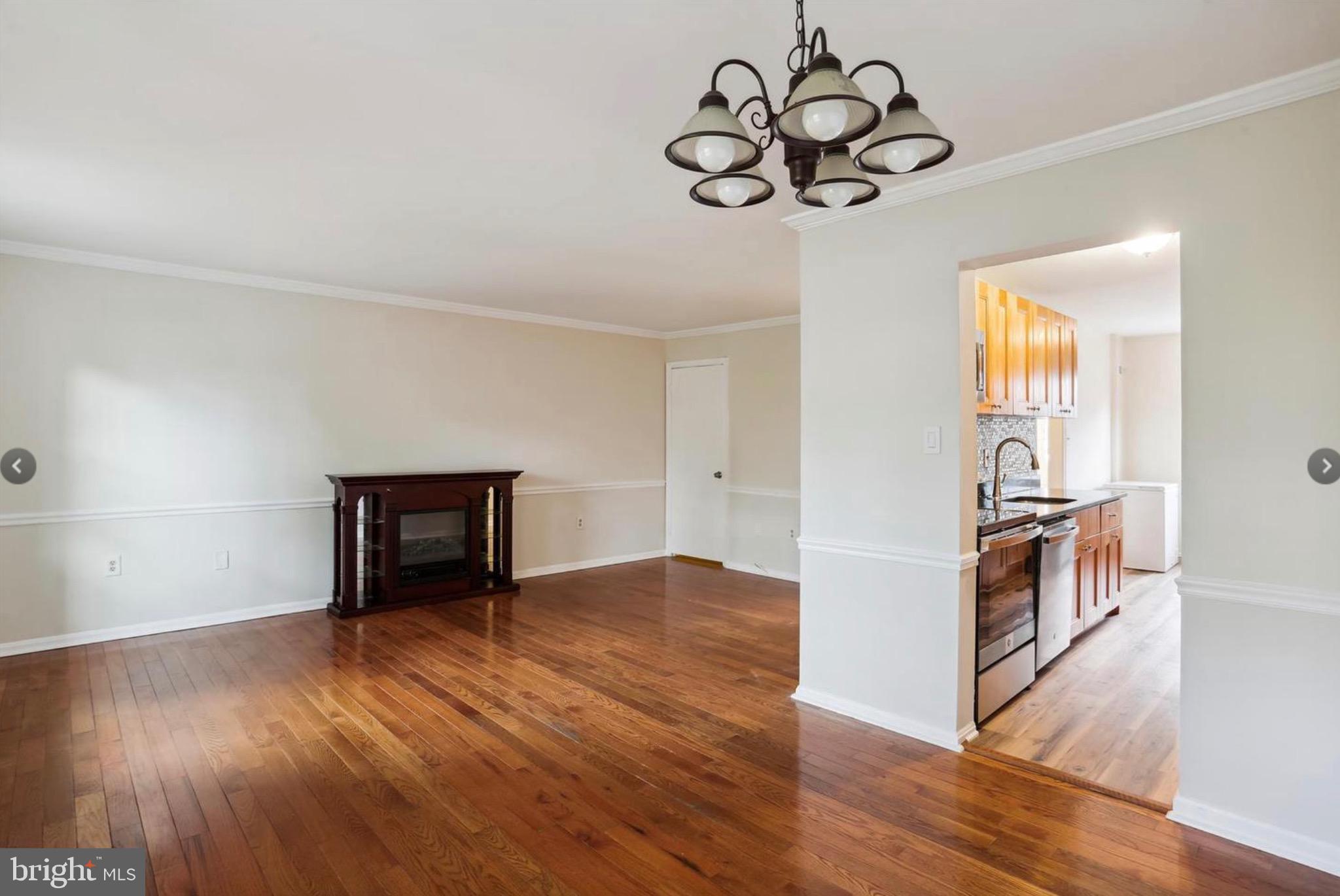 DIAMOND FARM - Residential Lease