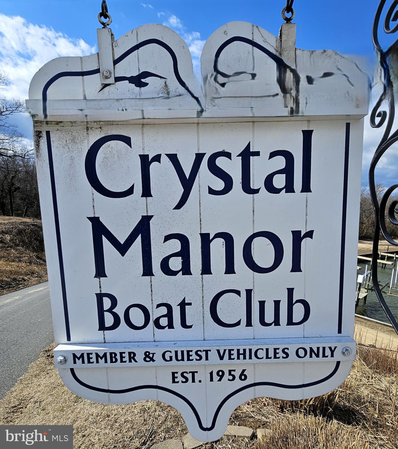 CRYSTAL BEACH MANOR - Residential