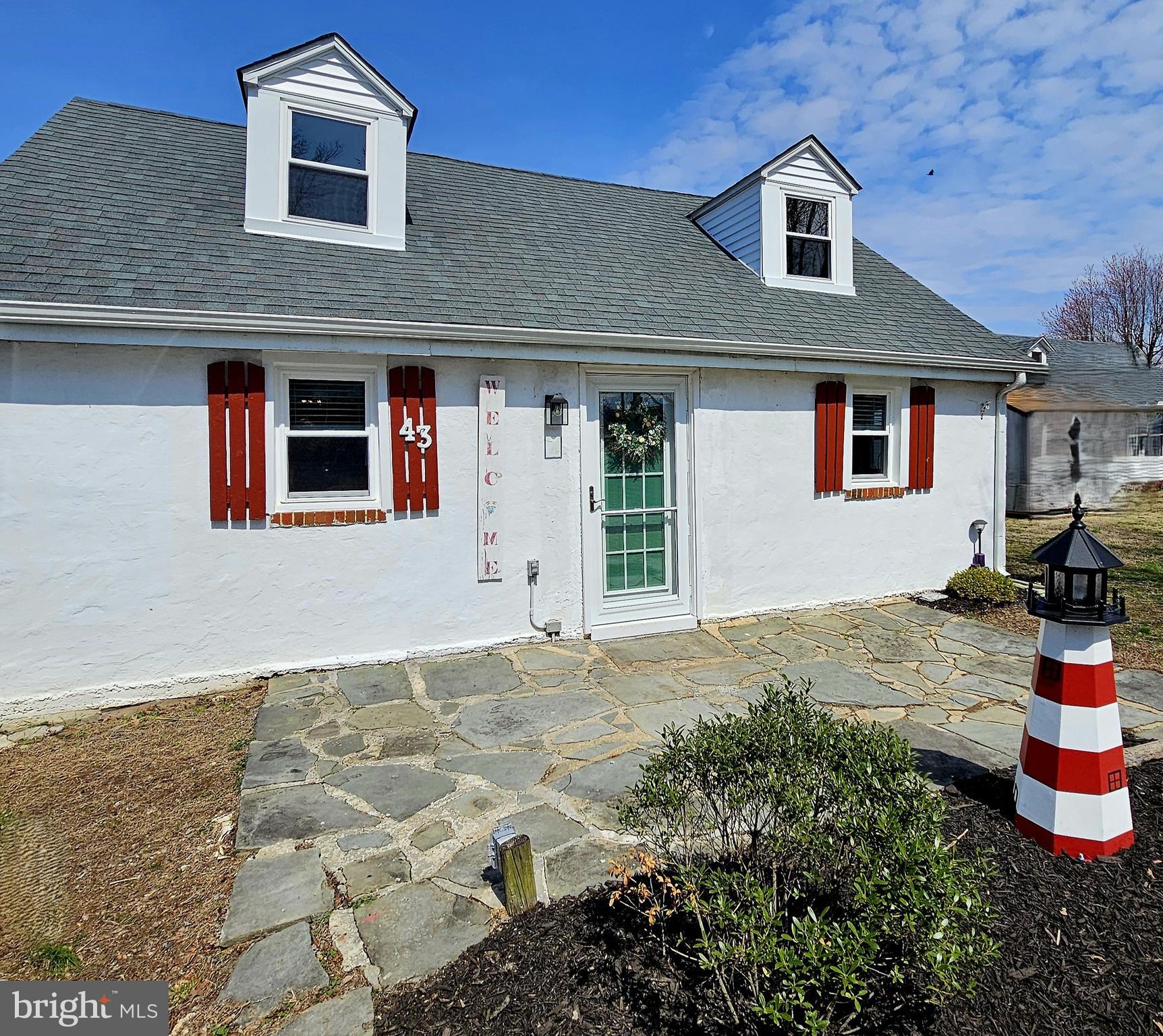 CRYSTAL BEACH MANOR - Residential