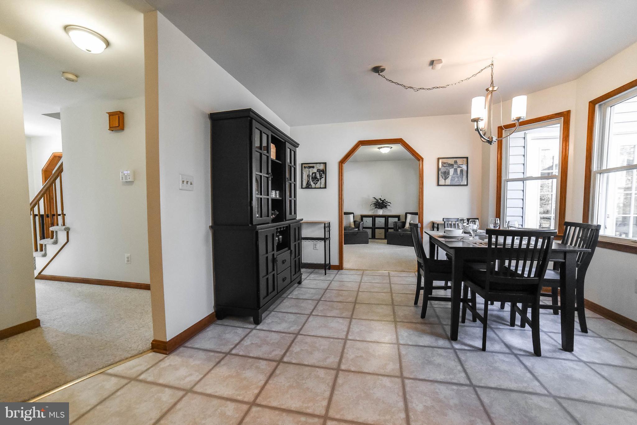 WALNUT HILLS SUB - Residential