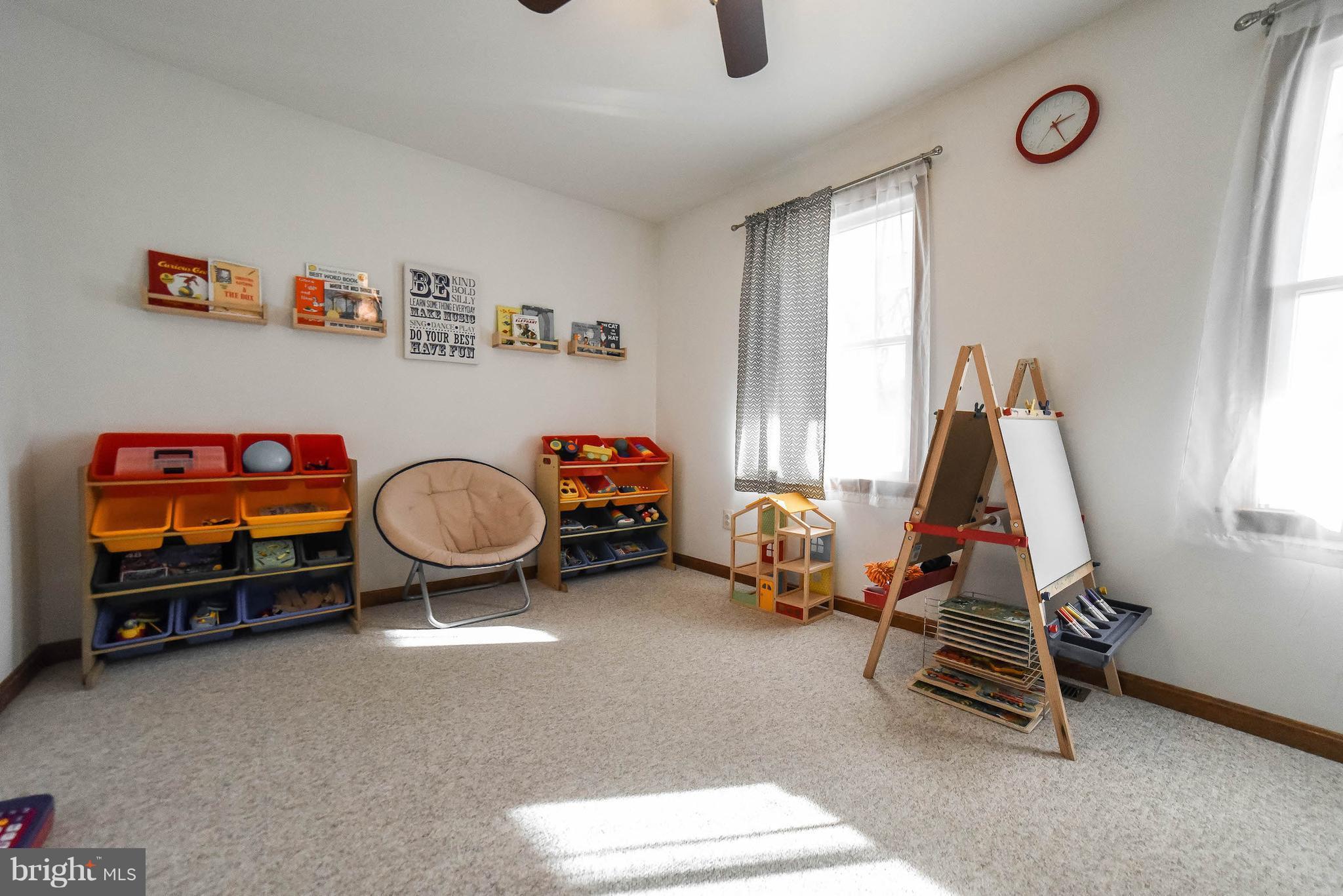 WALNUT HILLS SUB - Residential