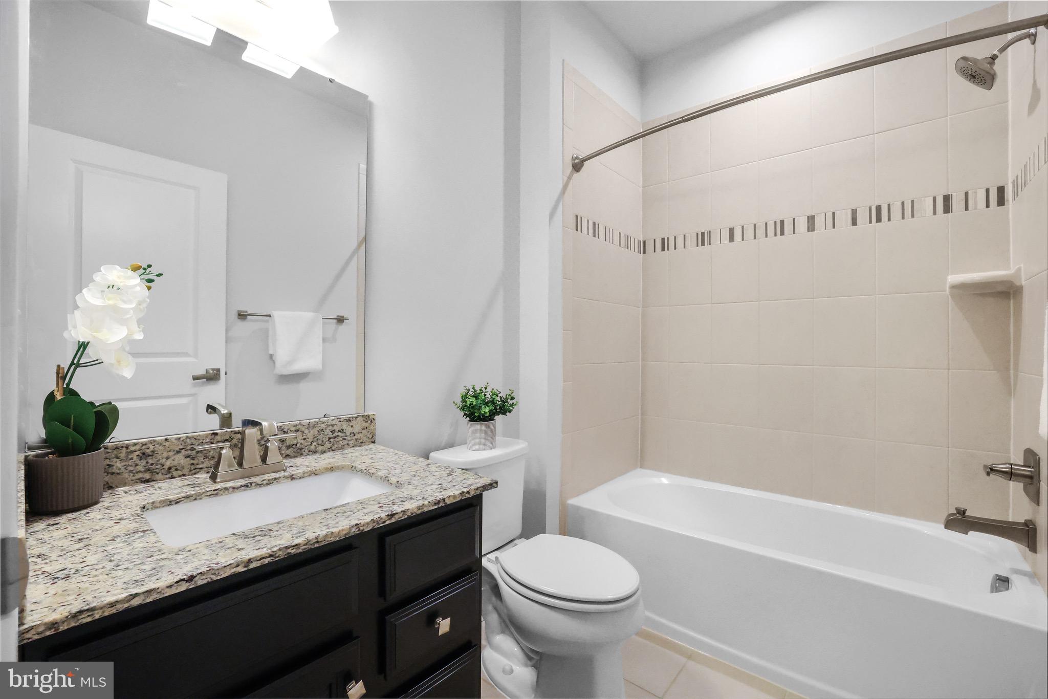 VILLAGE OF TOWNE SQUARE - Residential