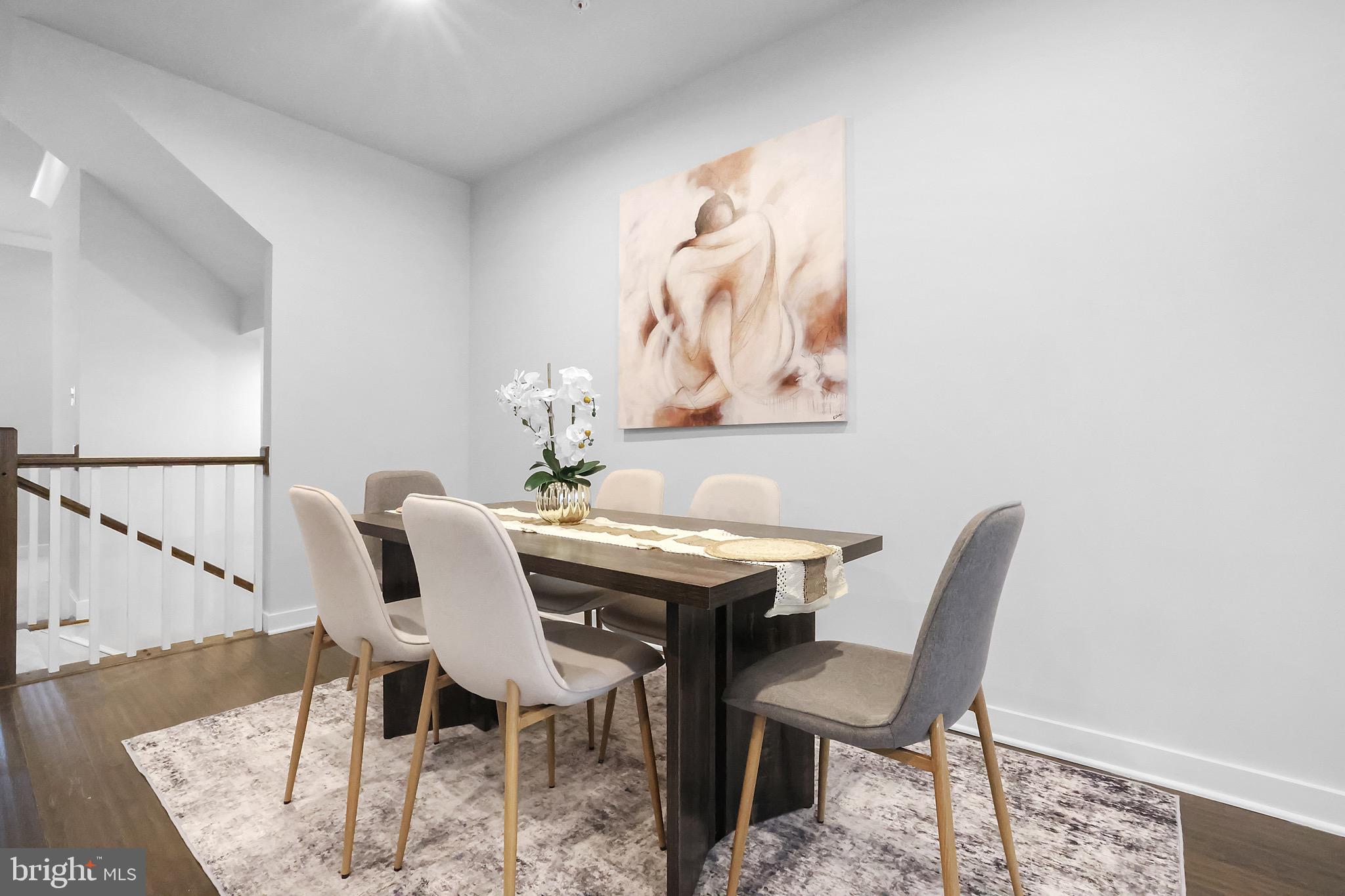 VILLAGE OF TOWNE SQUARE - Residential