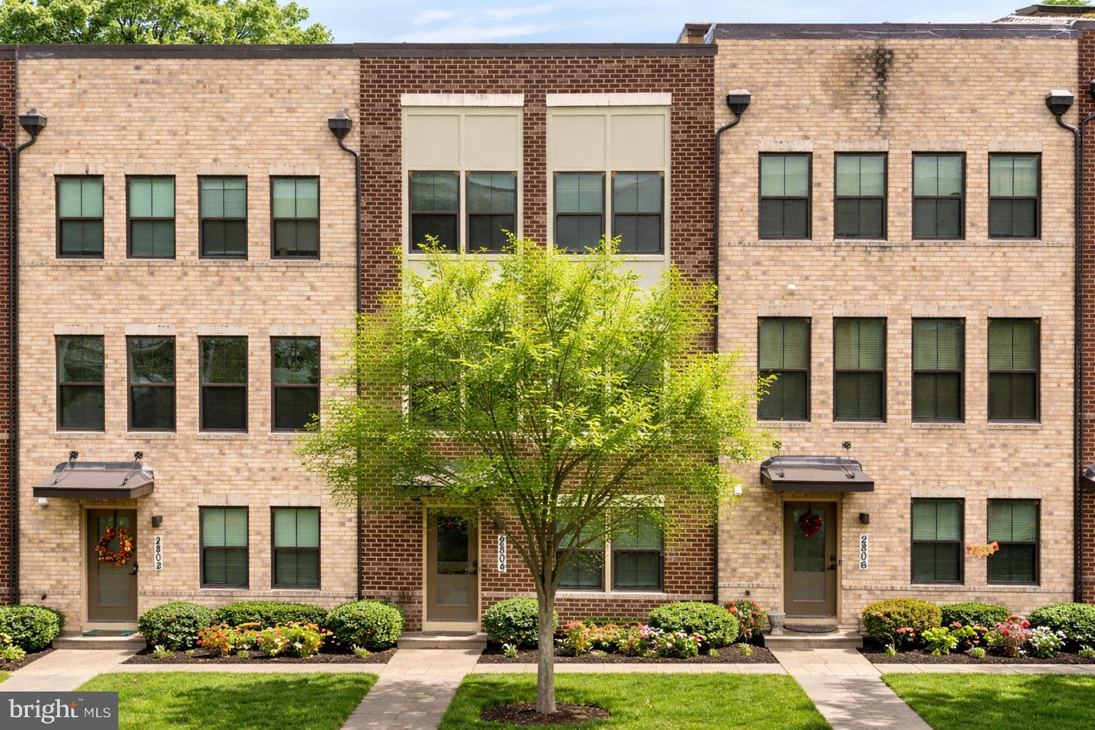 VILLAGE OF TOWNE SQUARE - Residential