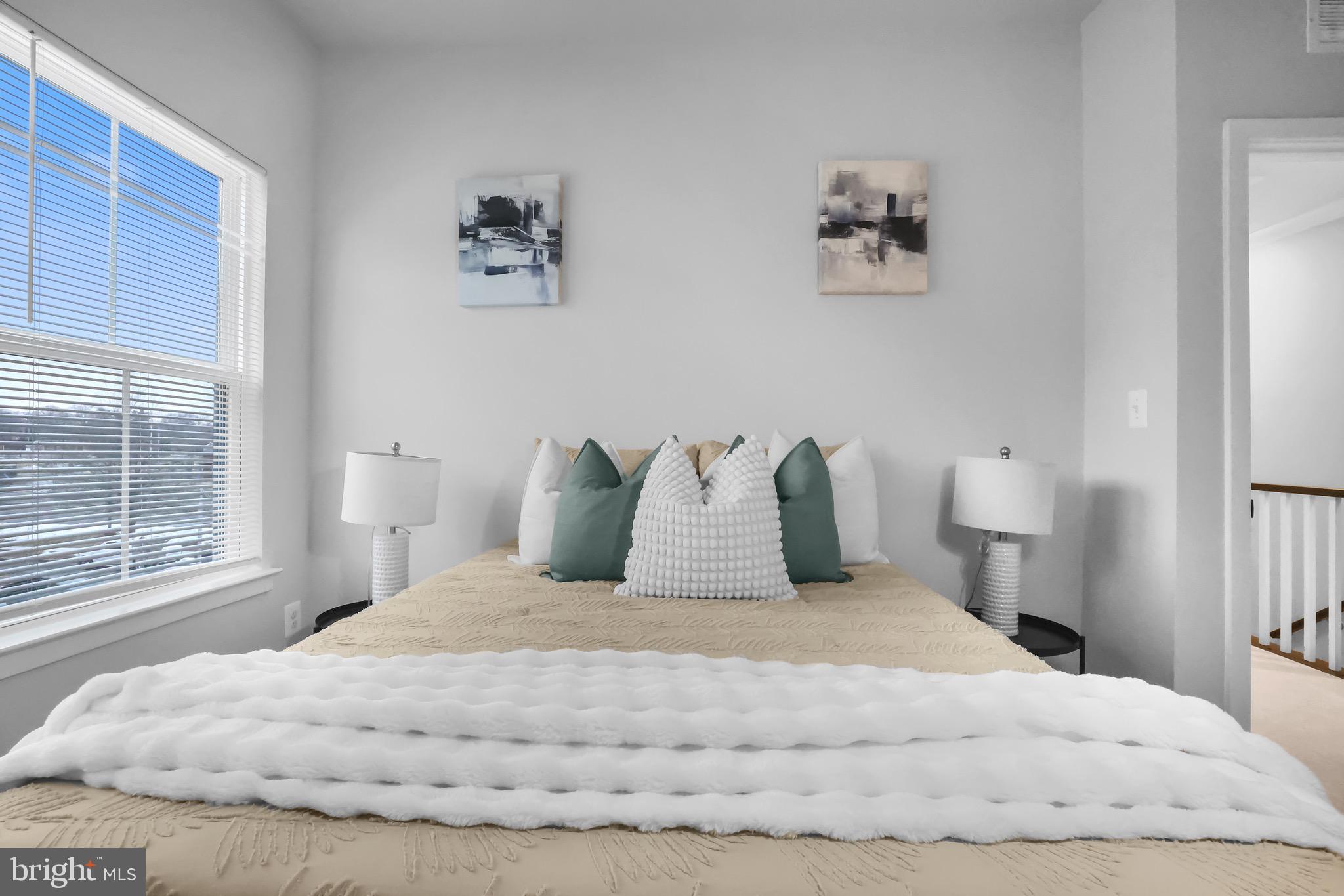 VILLAGE OF TOWNE SQUARE - Residential