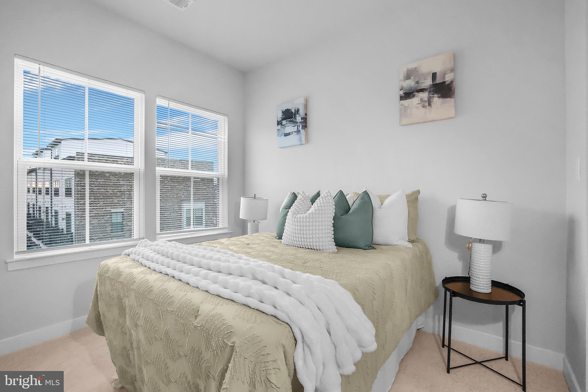 VILLAGE OF TOWNE SQUARE - Residential