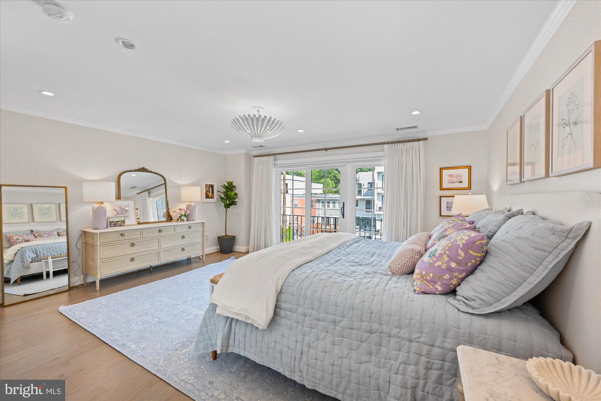 BURLEITH - Residential
