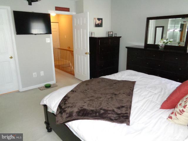 TRAILSIDE - Residential