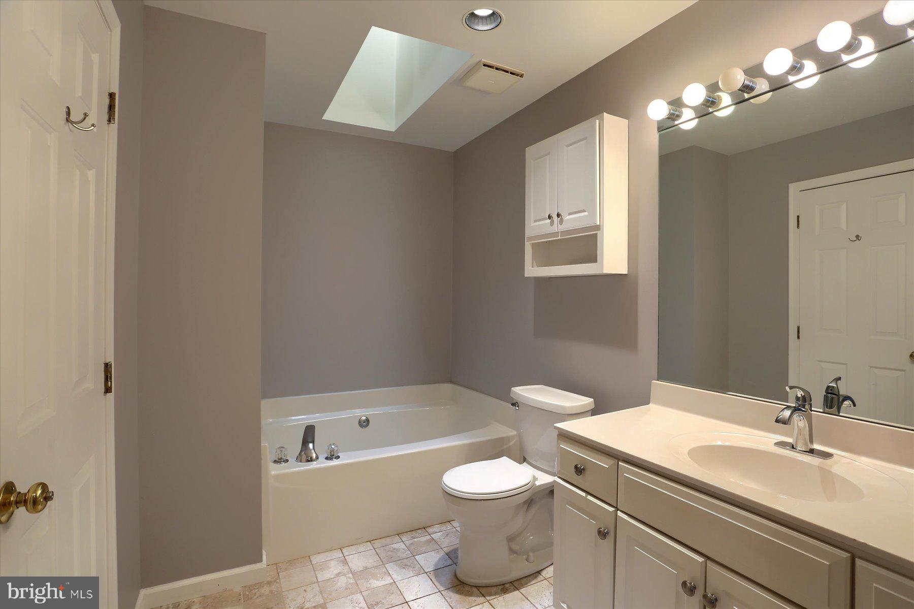 AVALONG PLACE - Residential