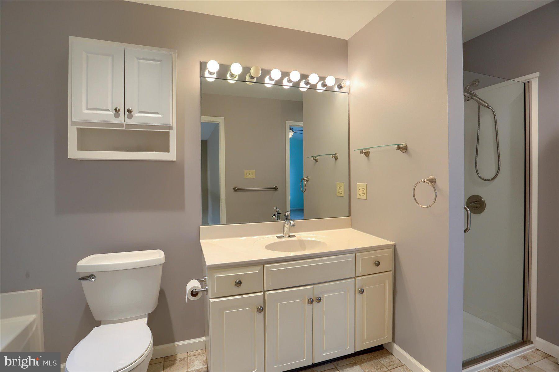 AVALONG PLACE - Residential