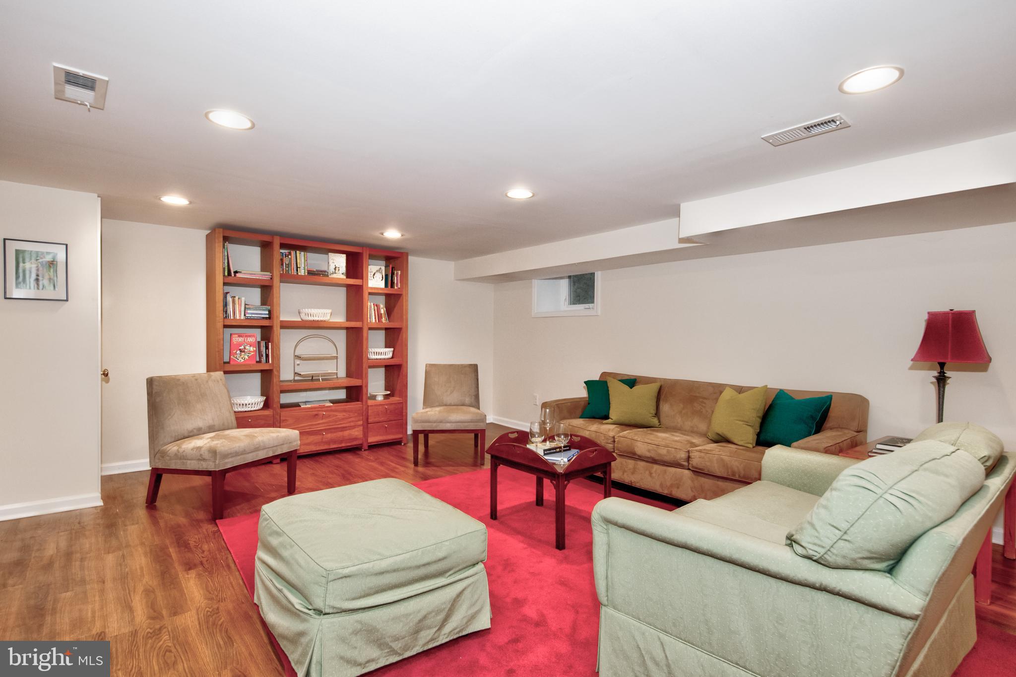 SOUTH WAYNE - Residential