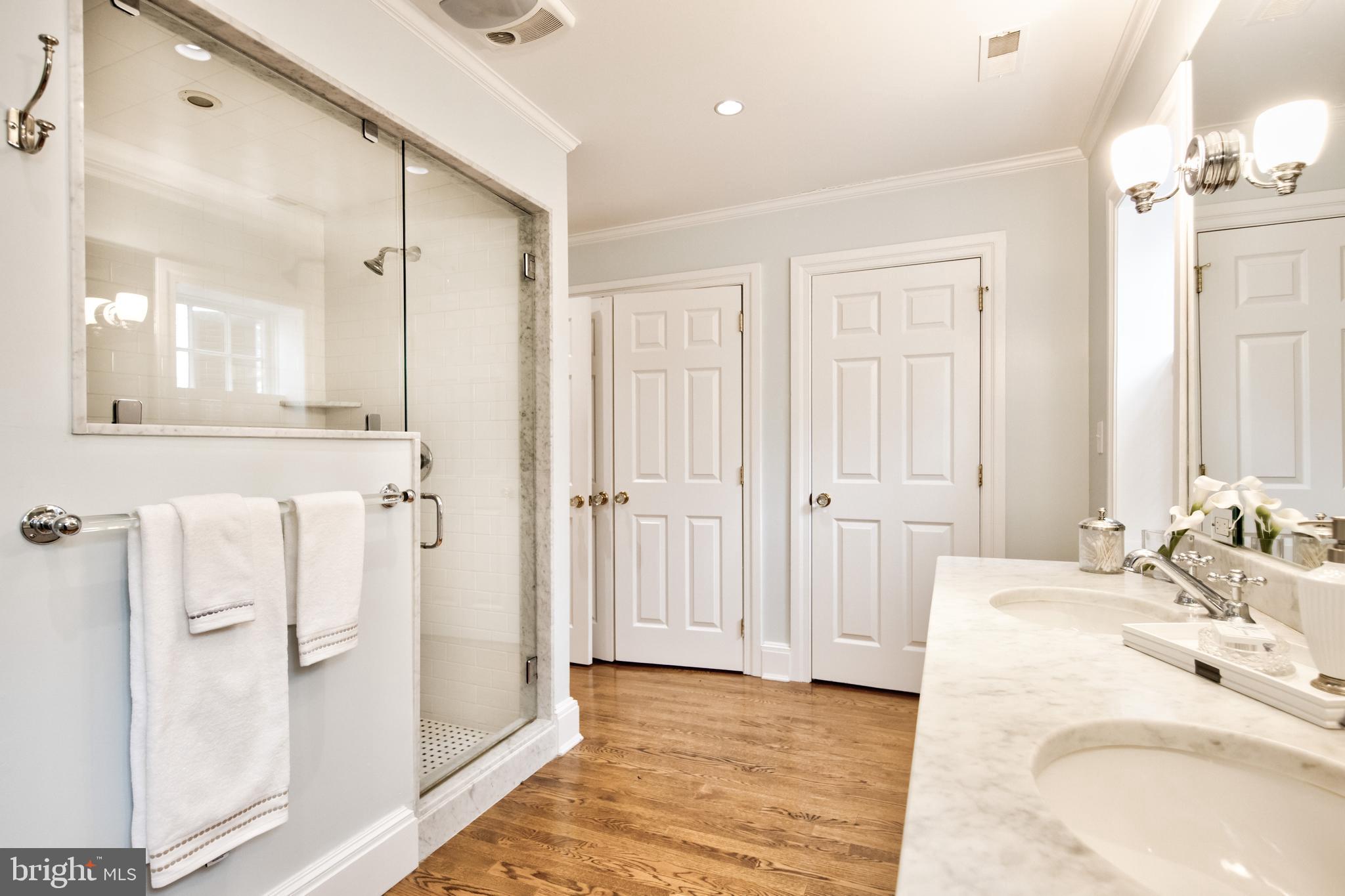 SOUTH WAYNE - Residential