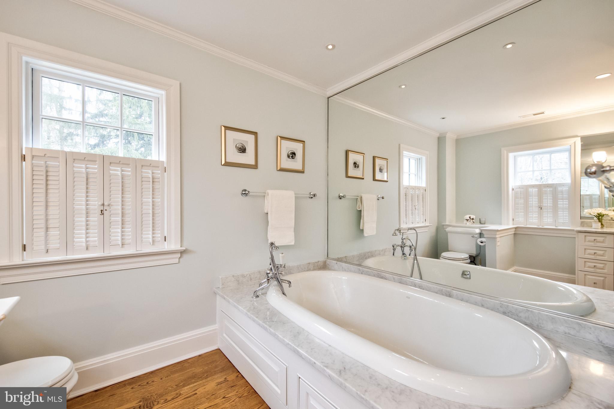 SOUTH WAYNE - Residential