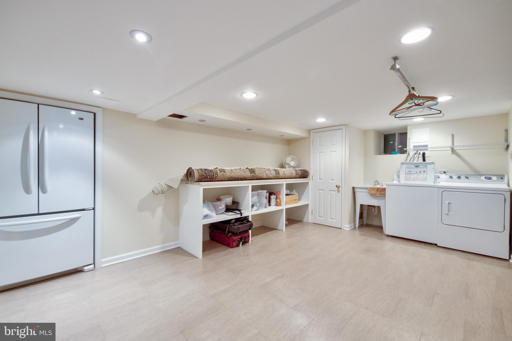 SOUTH WAYNE - Residential