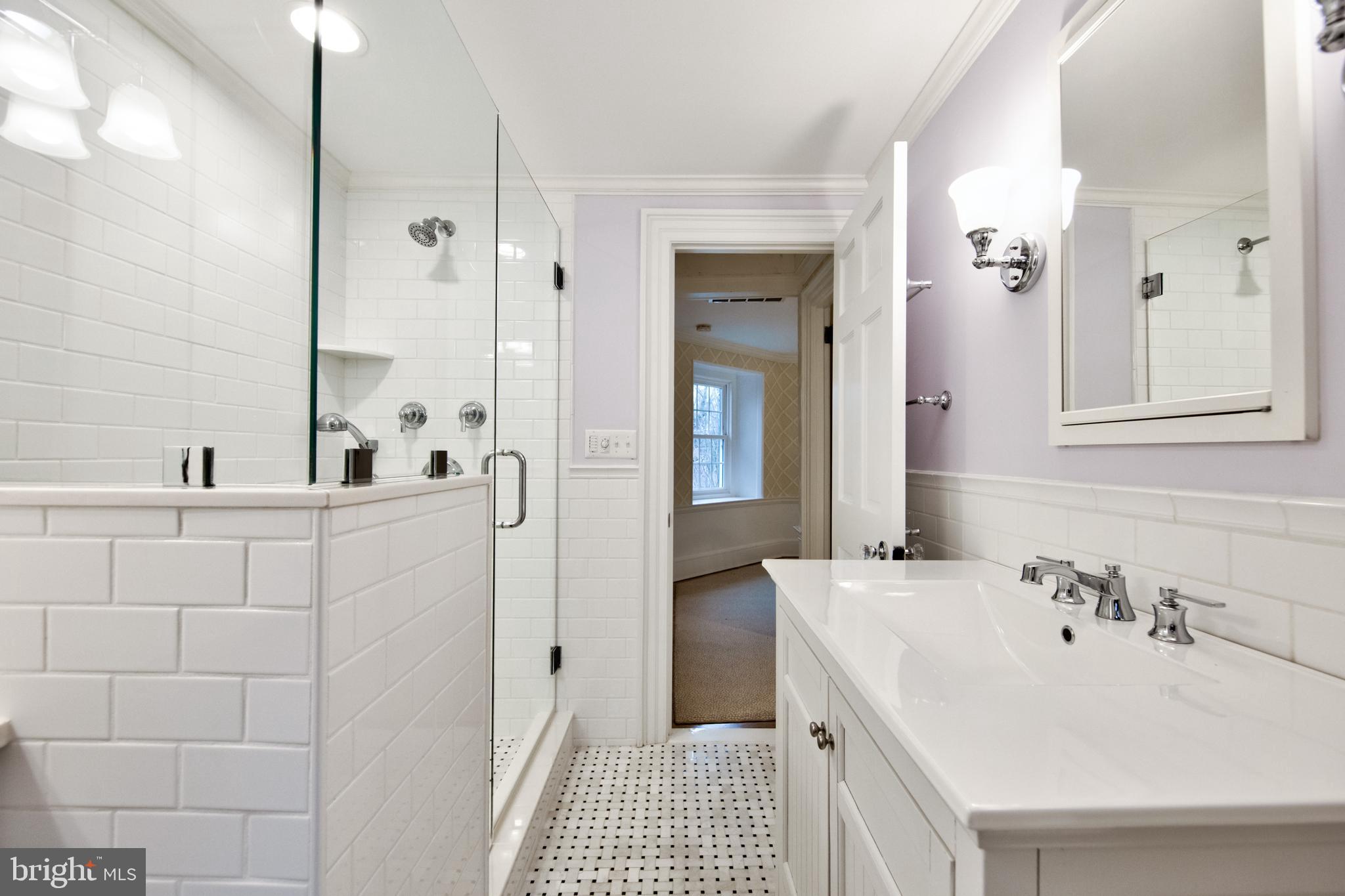 SOUTH WAYNE - Residential