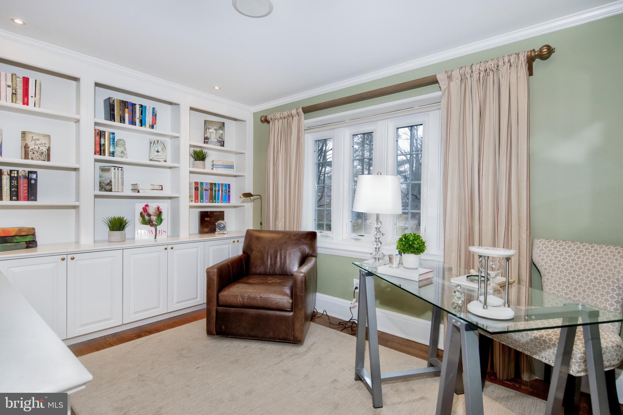 SOUTH WAYNE - Residential