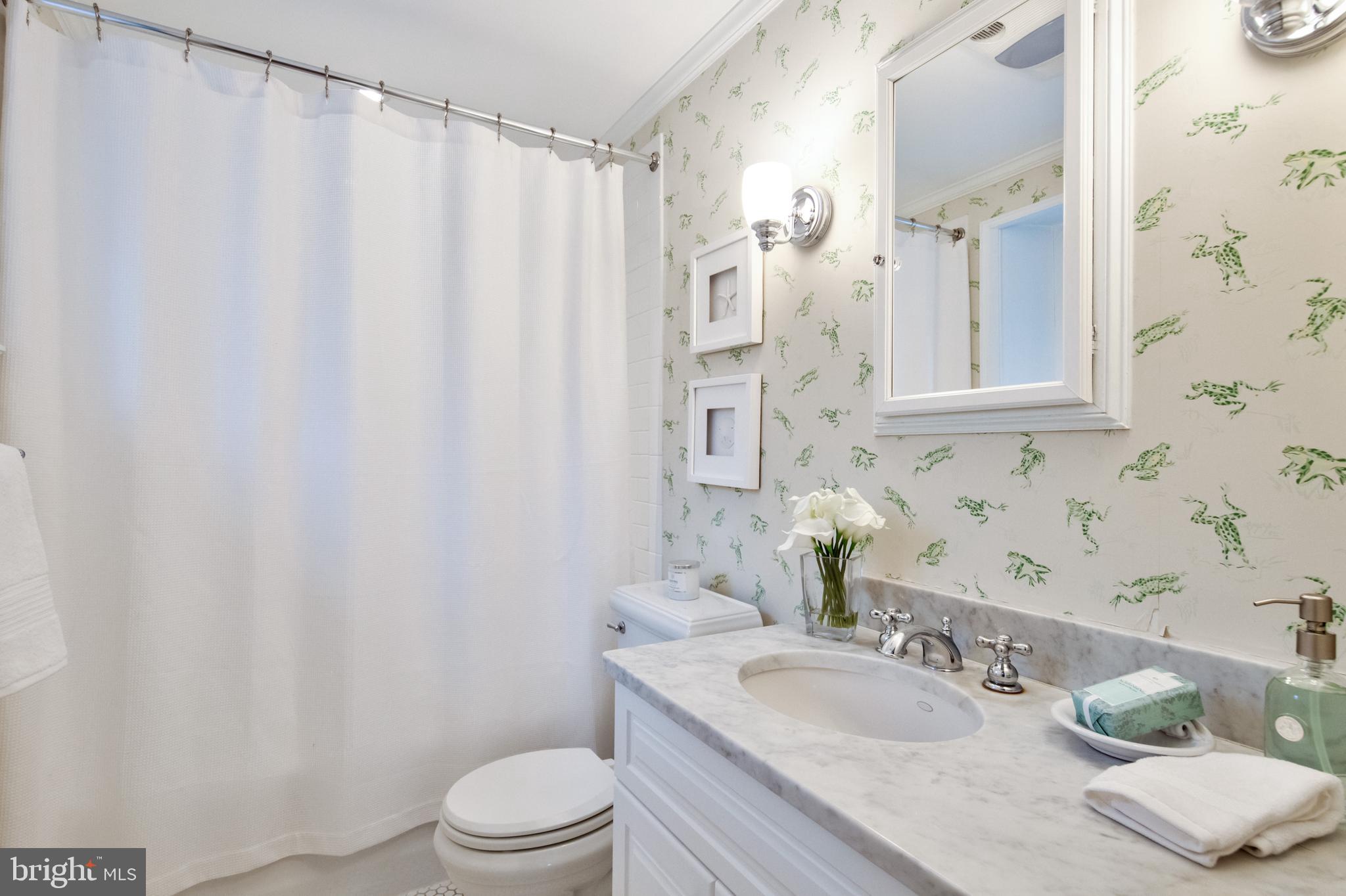 SOUTH WAYNE - Residential