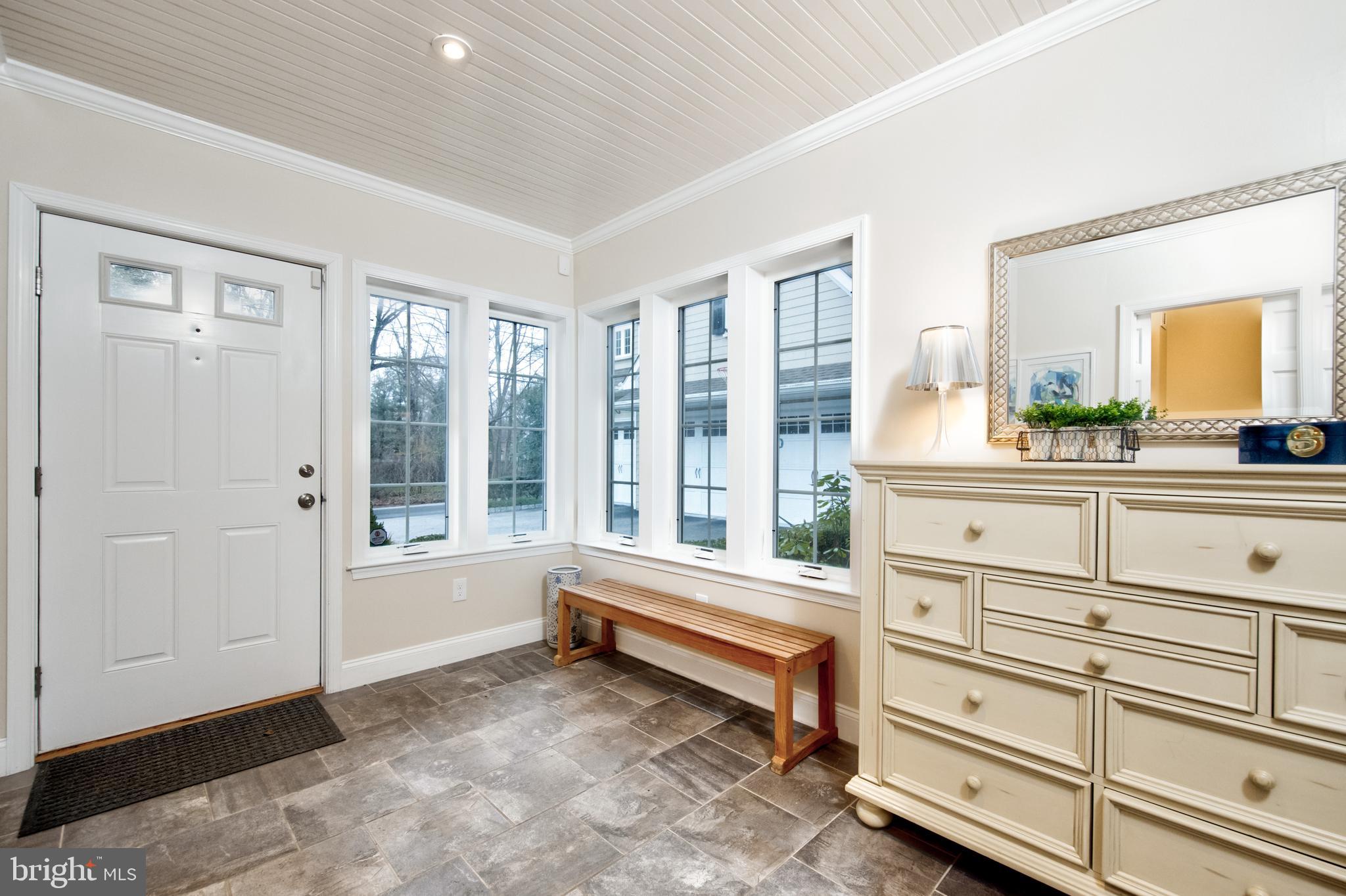 SOUTH WAYNE - Residential