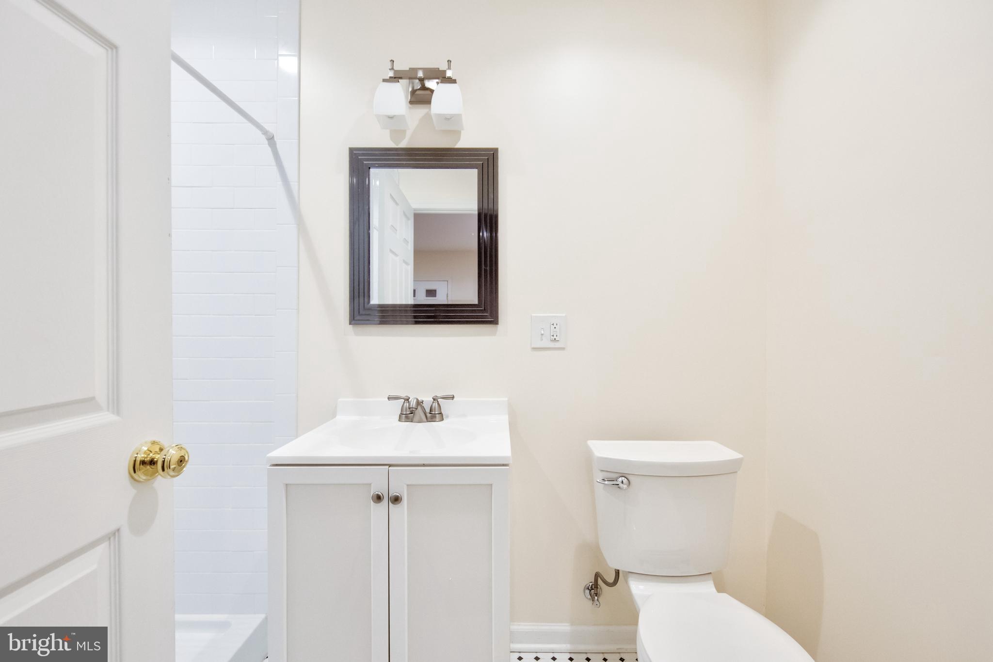 SOUTH WAYNE - Residential