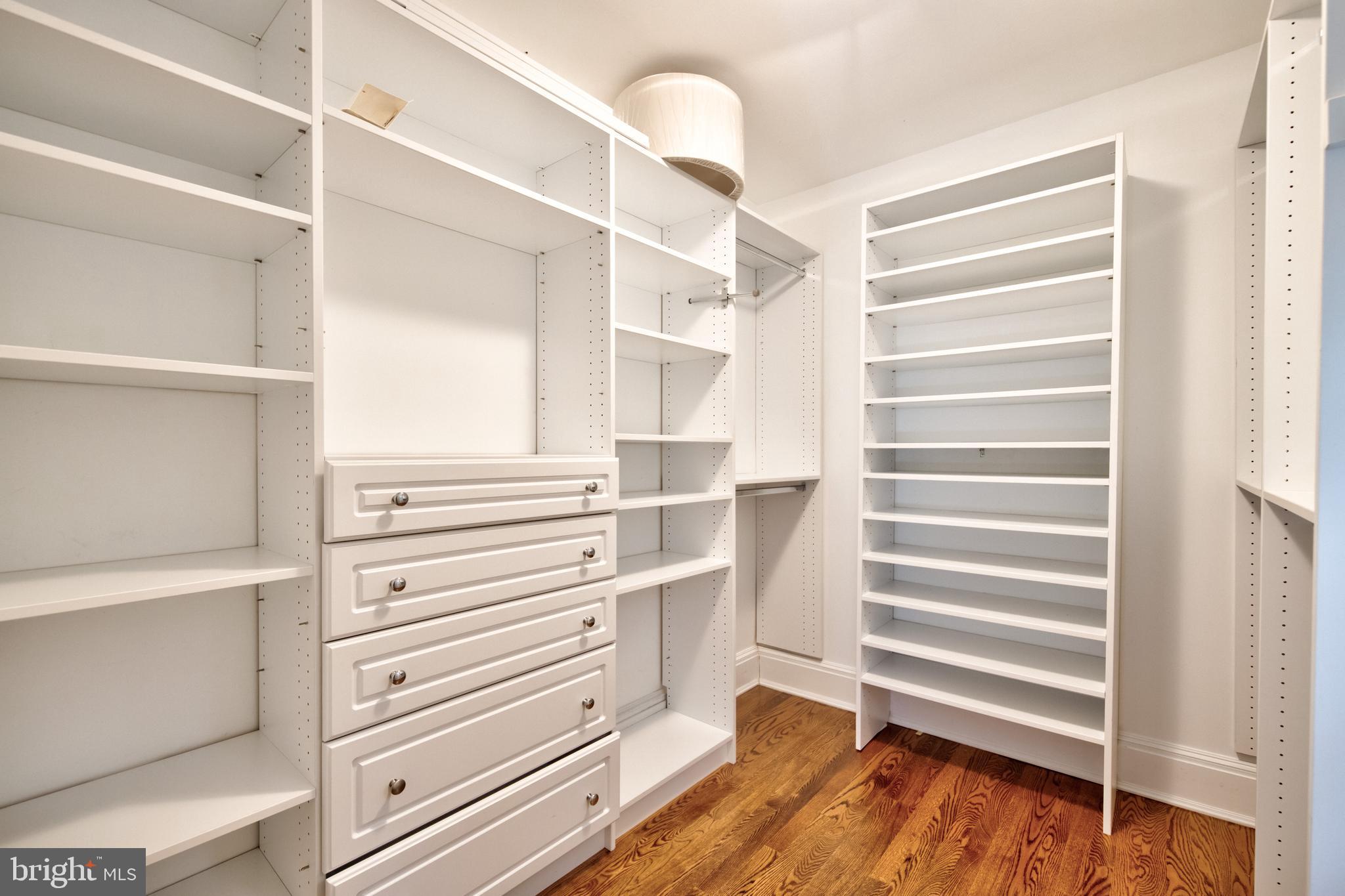 SOUTH WAYNE - Residential