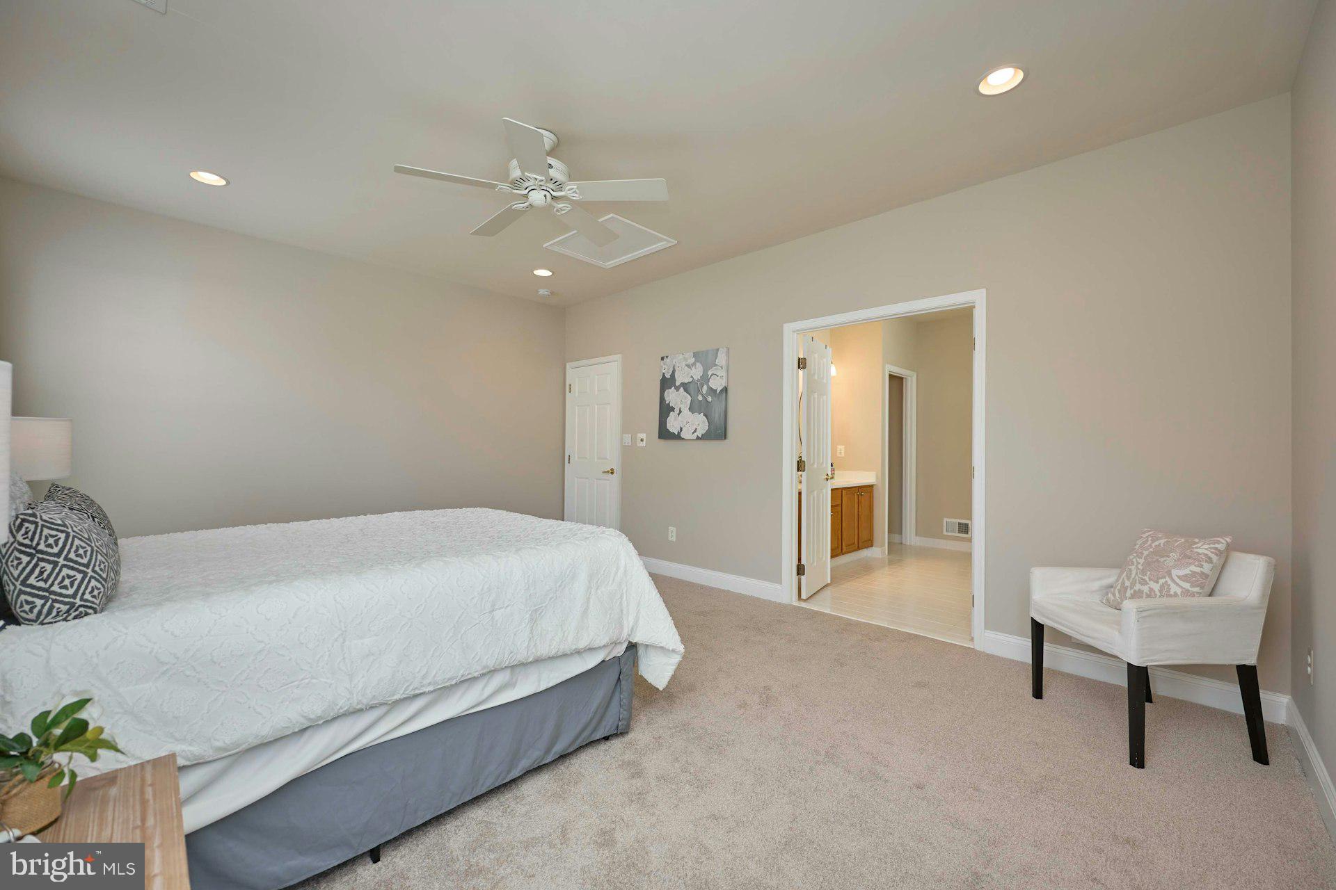 HERITAGE HUNT - Residential