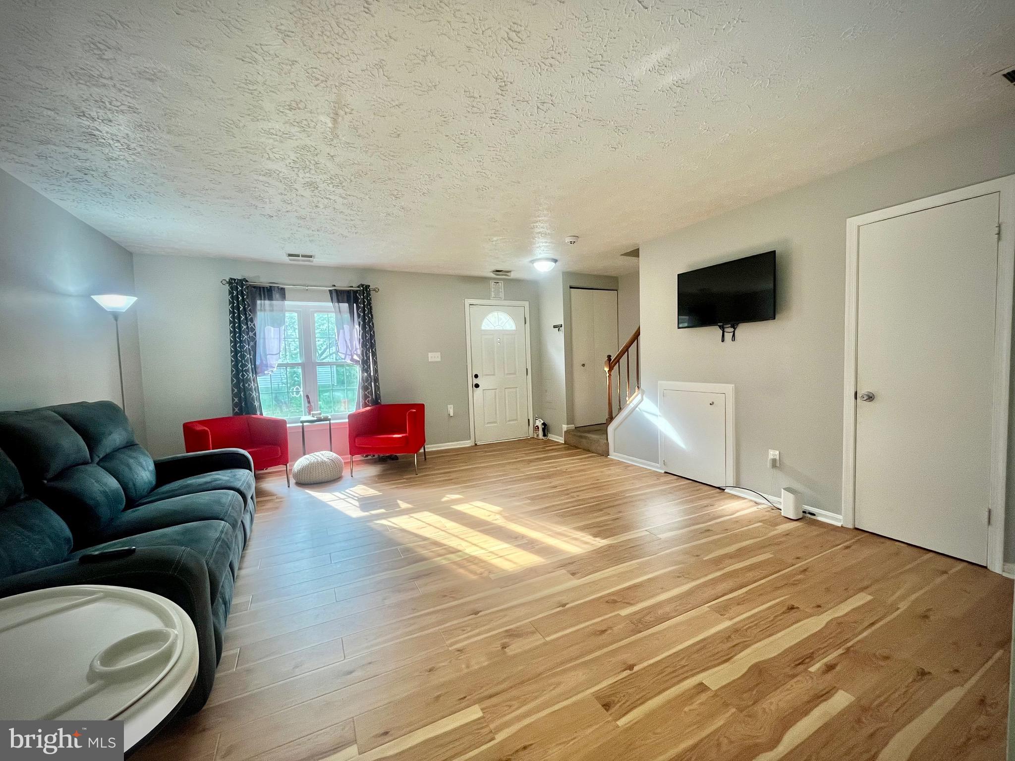 LANCASTER - Residential